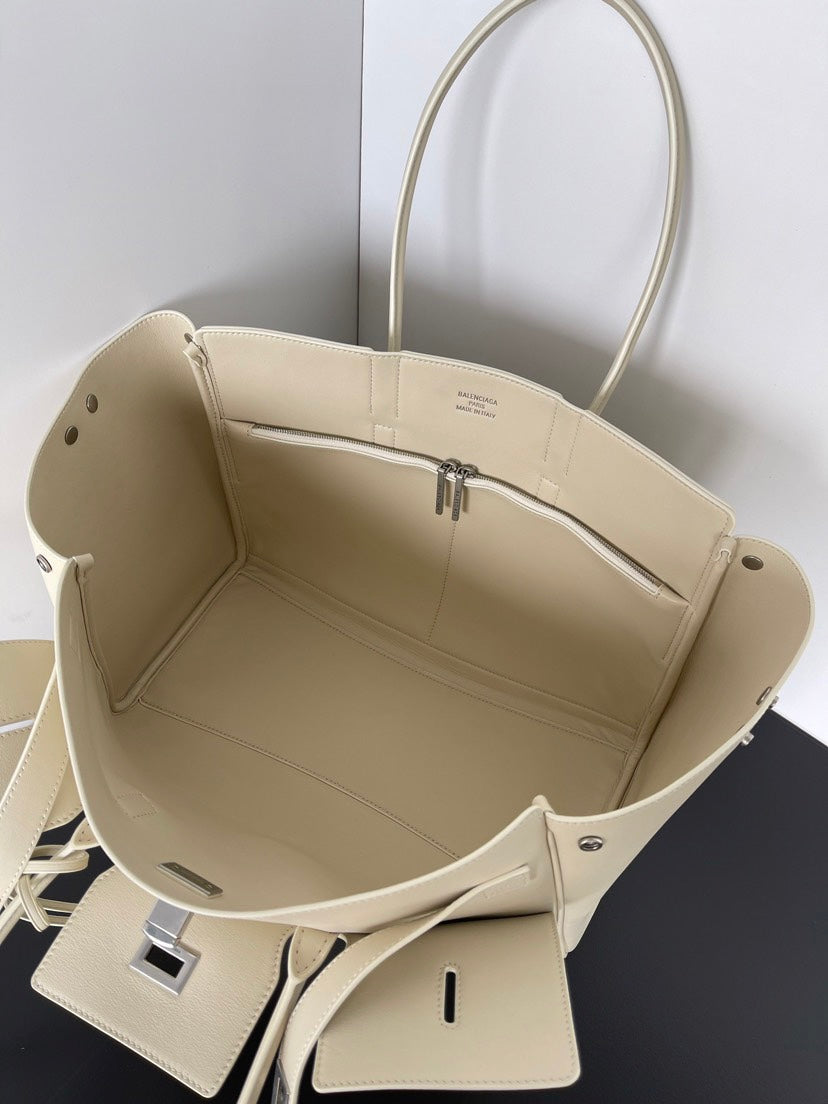LuxluxHouse Best Quality Bags Balenciaga