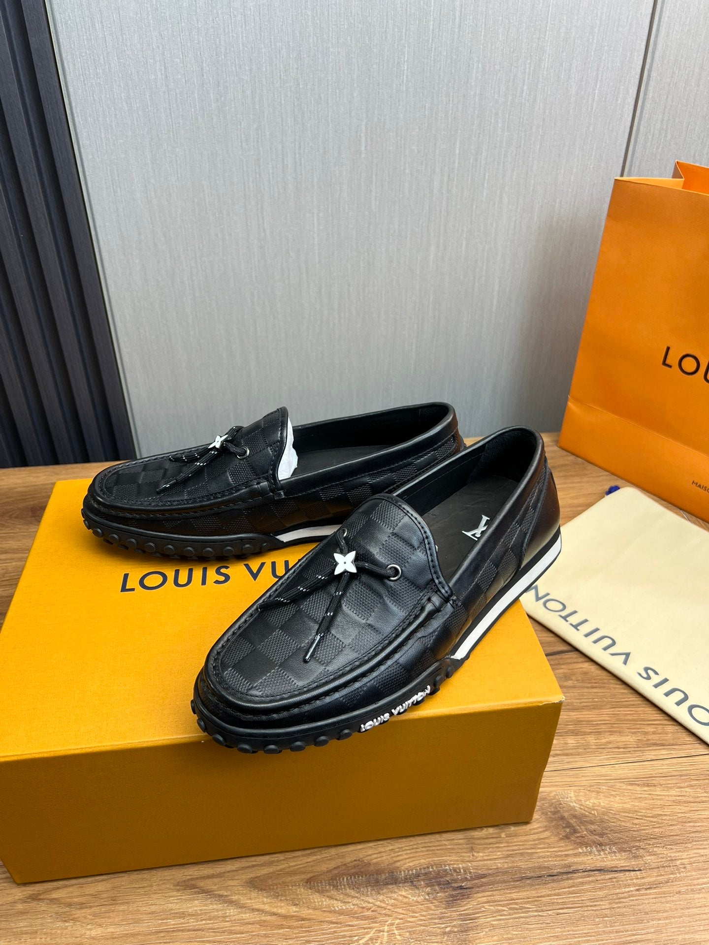 LuxluxHouse Best Quality Louis Vuitton Dress Shoes