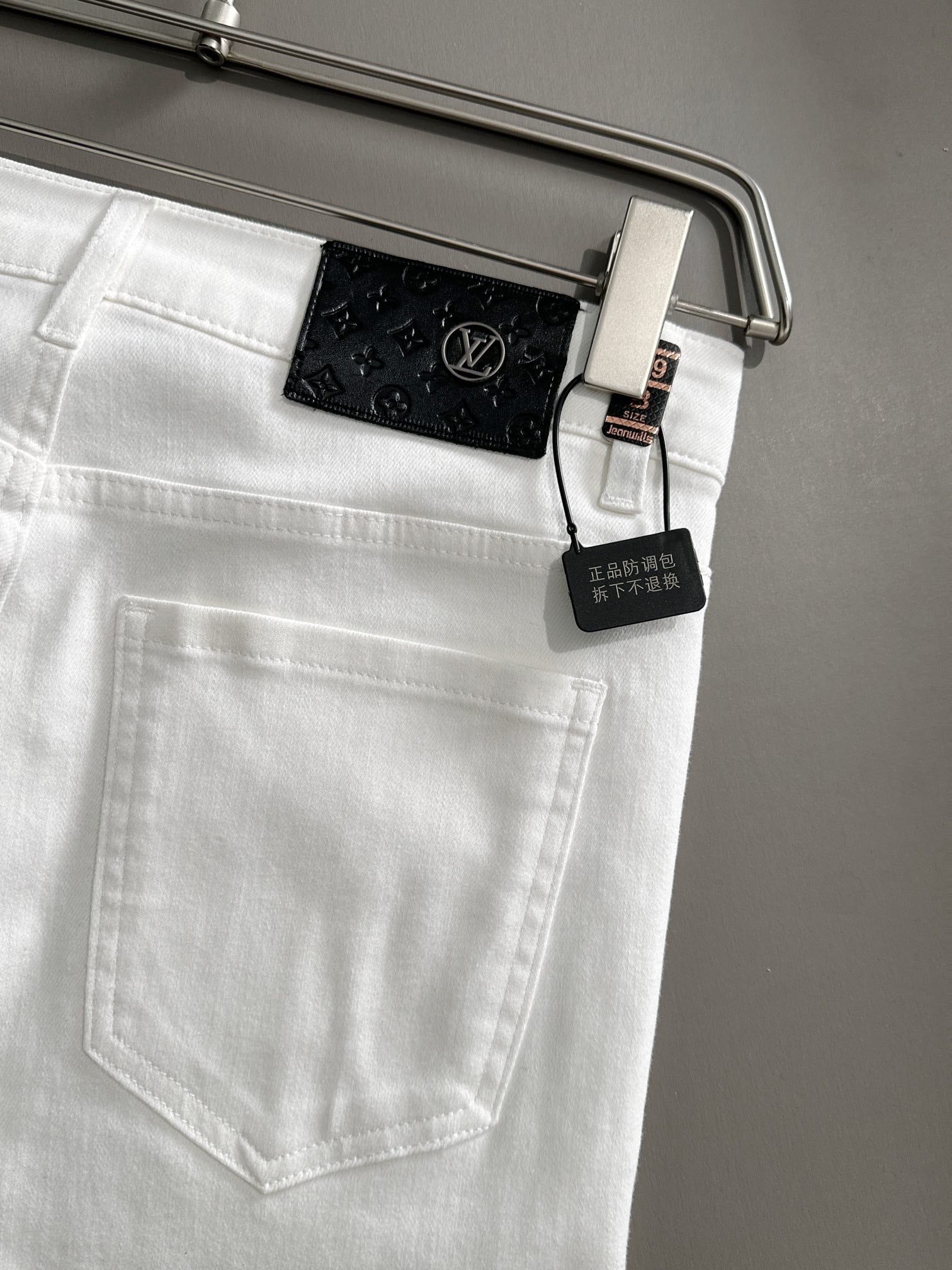 LuxluxHouse Best Quality Clothes Pants Louis Vuitton