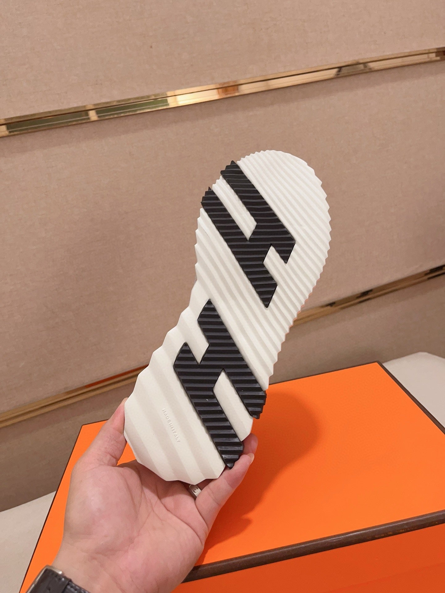 LuxluxHouse Best Quality Shoes Hermes