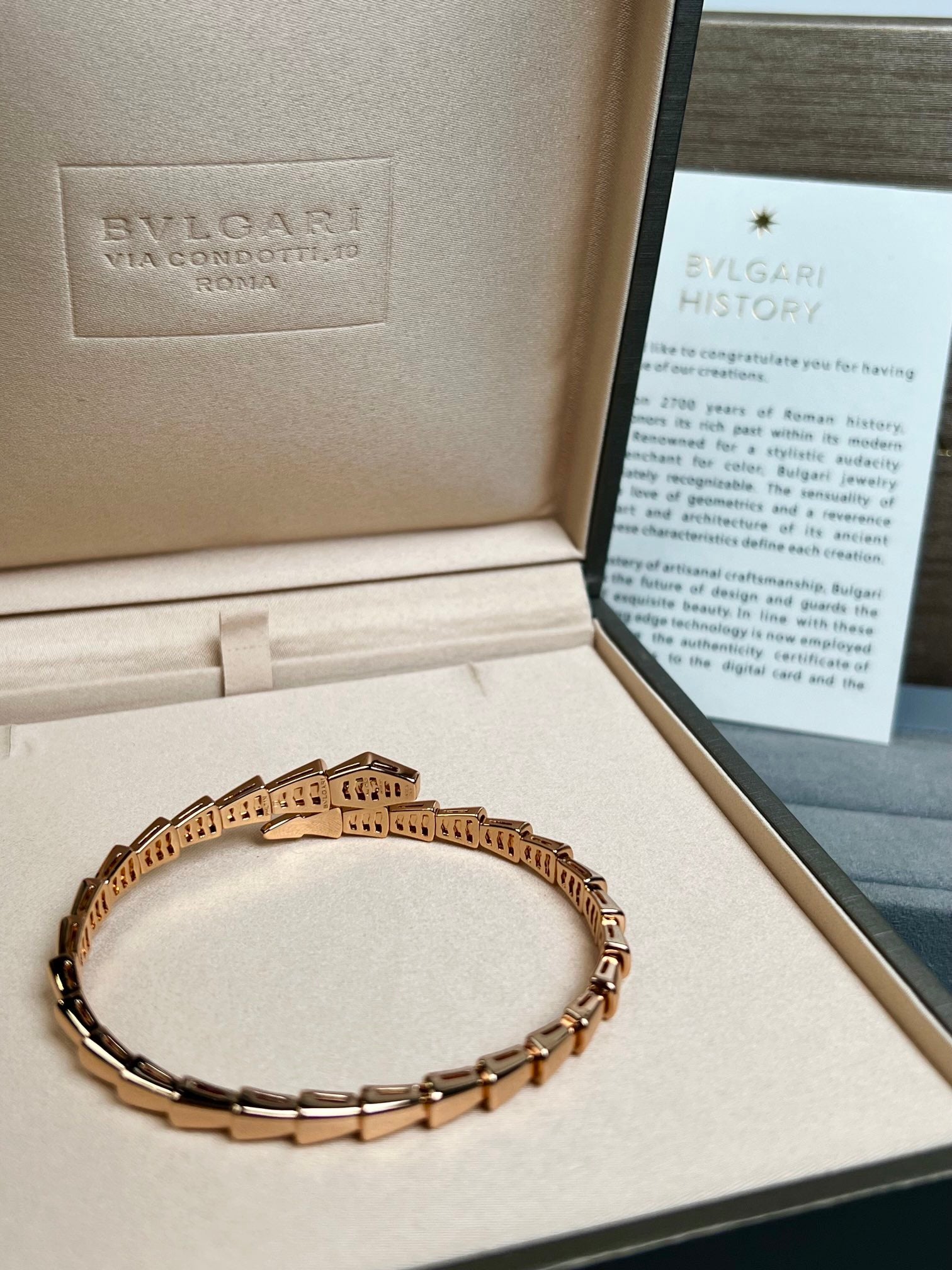 LuxluxHouse Best Quality Accessories Bracelet Bvlgari