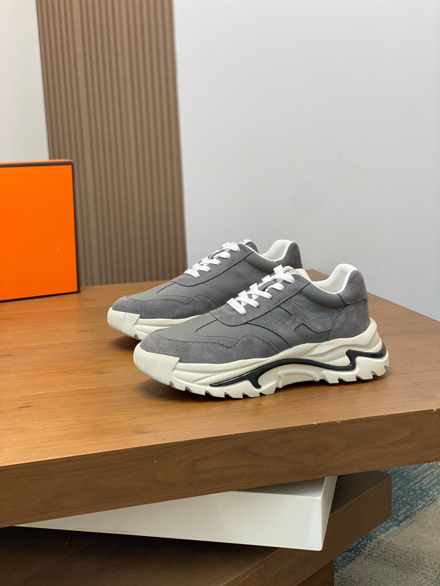 LuxluxHouse Best Quality Shoes Hermes
