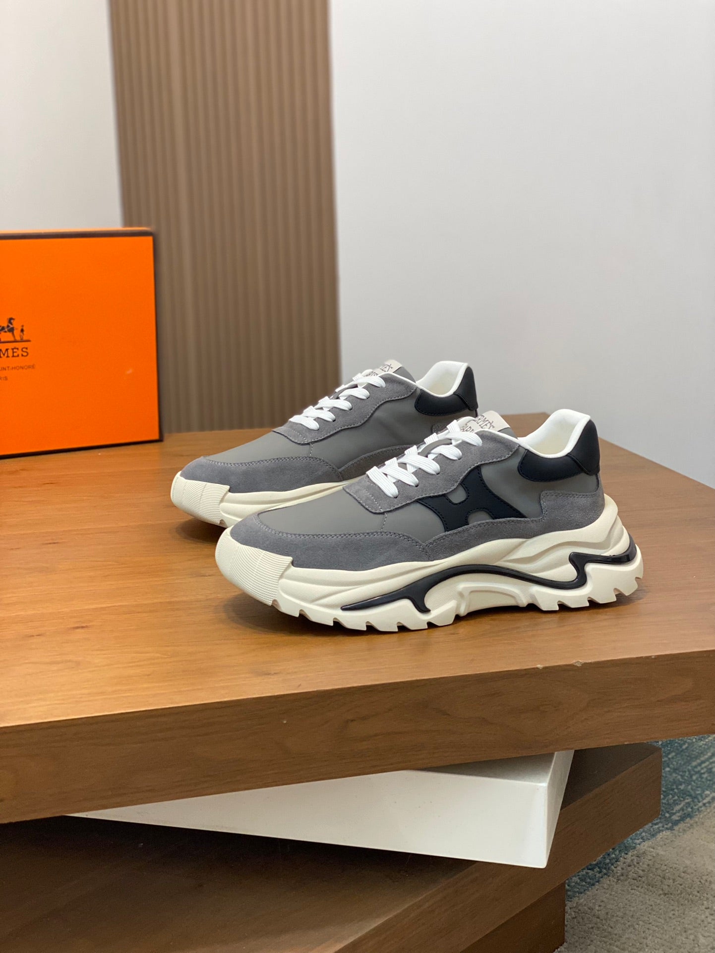 LuxluxHouse Best Quality Shoes Hermes