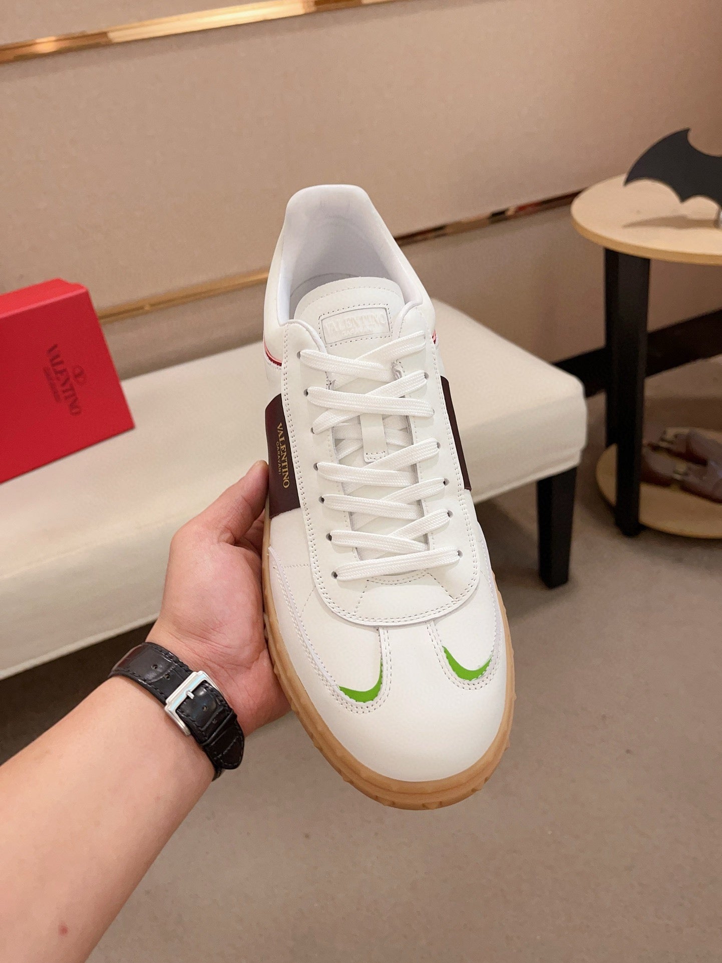 LuxluxHouse Best Quality Shoes Valentino