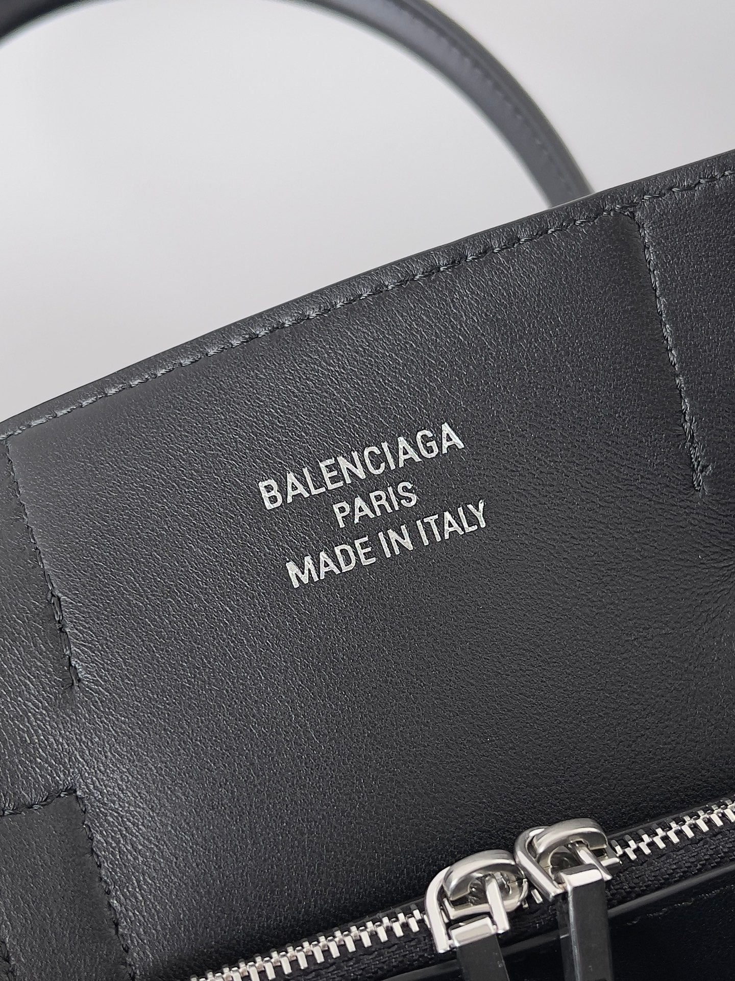 LuxluxHouse Best Quality Bags Balenciaga