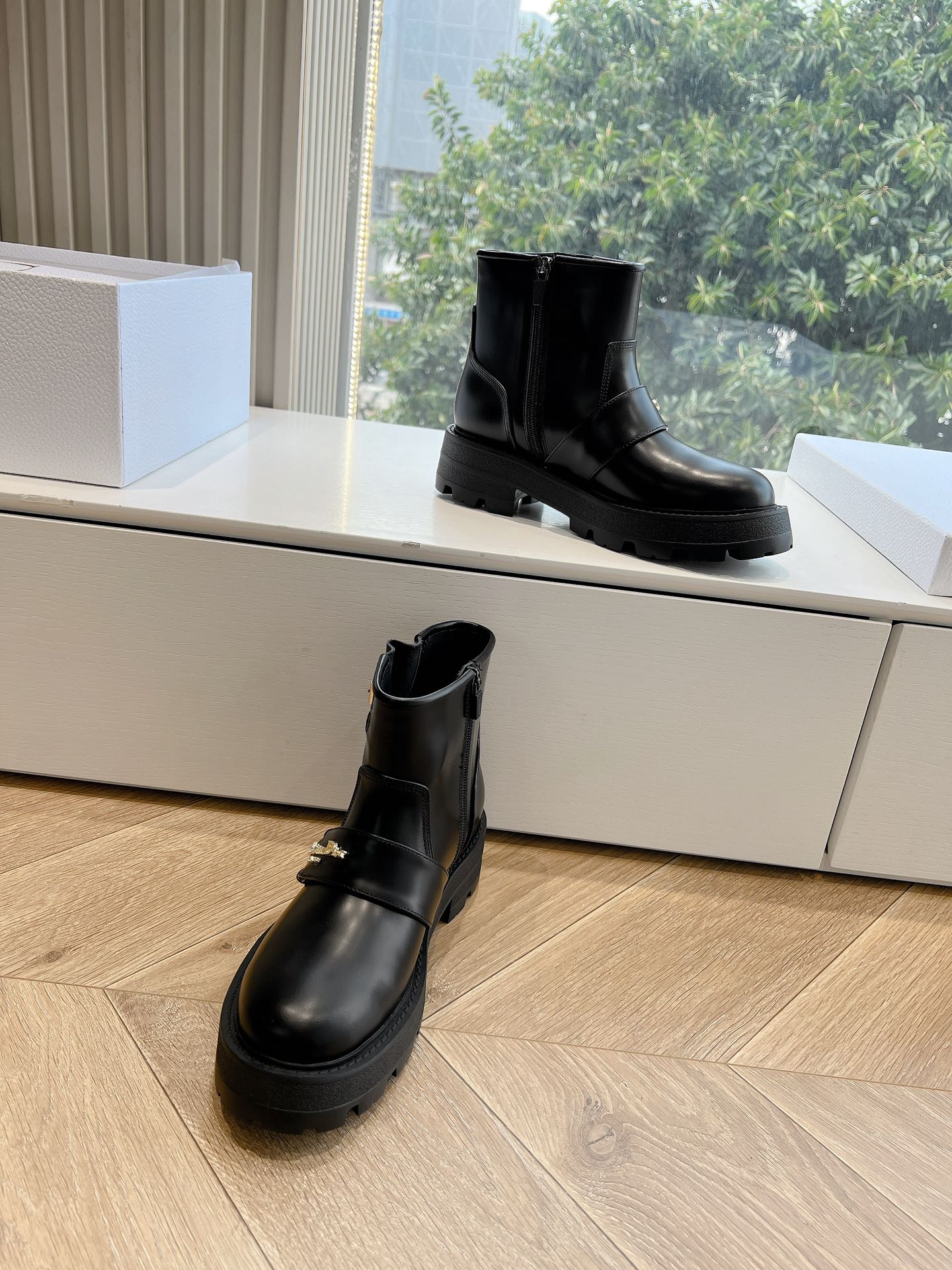 LuxluxHouse Best Quality Women Shoes Dior