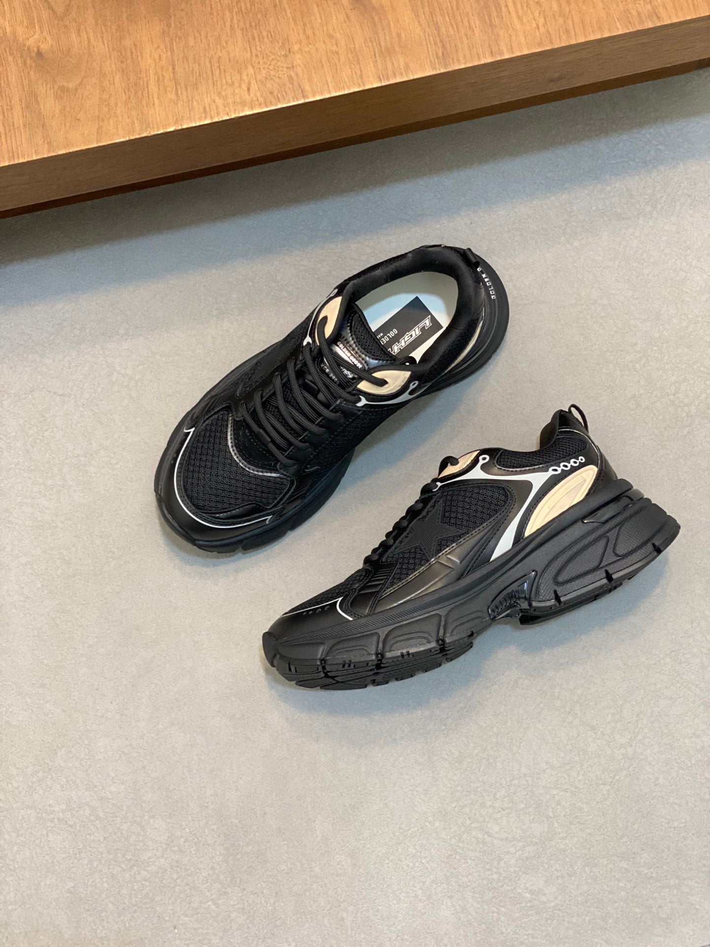 LuxluxHouse Best Quality Shoes Golden Goose