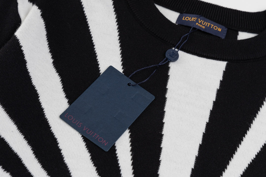 LuxluxHouse Best Quality Clothes Hoodie & Sweater Louis Vuitton