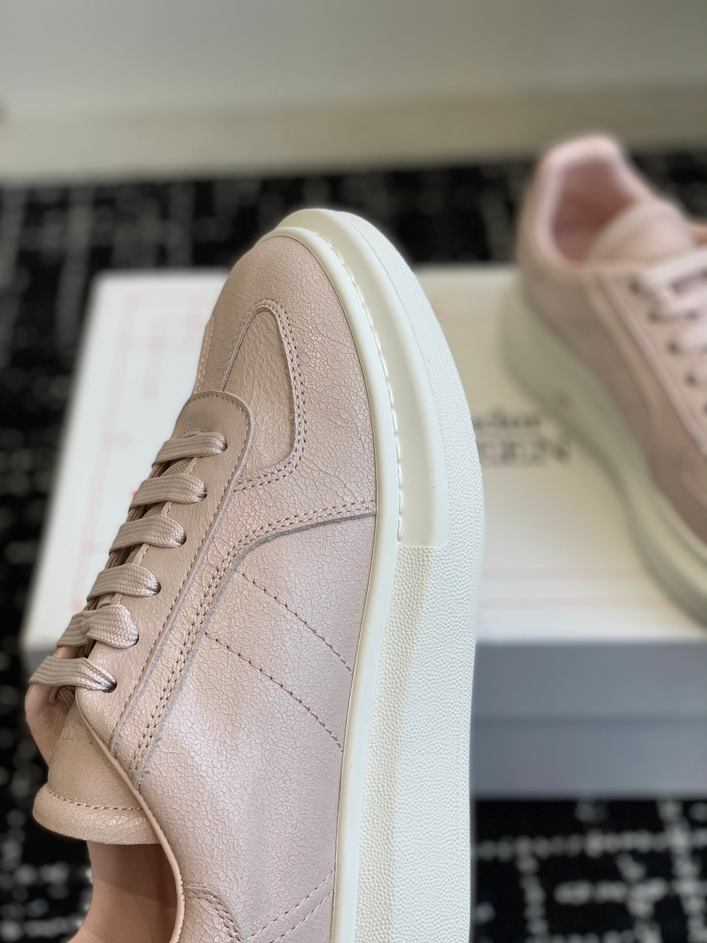 LuxluxHouse Best Quality Shoes Alexander McQueen