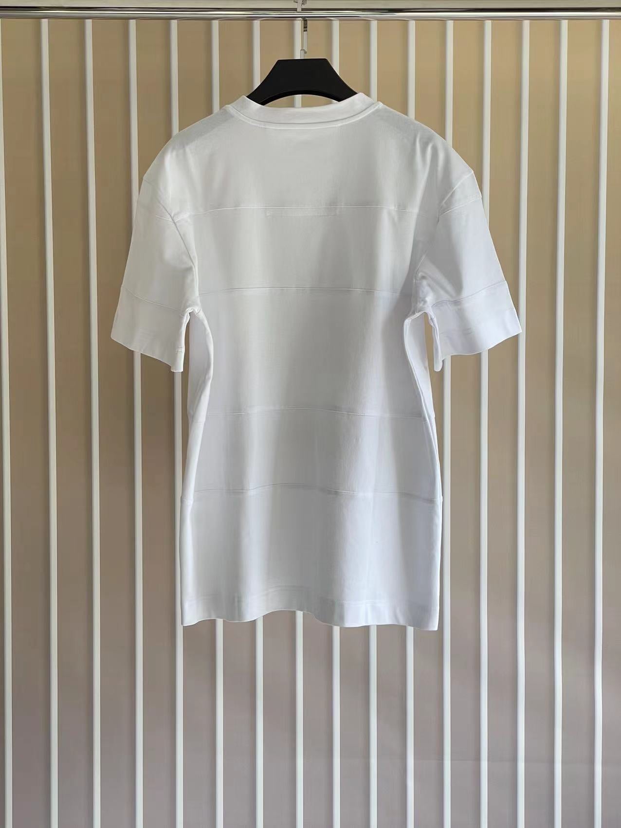 LuxluxHouse Best Quality Clothes Givenchy T-shirt