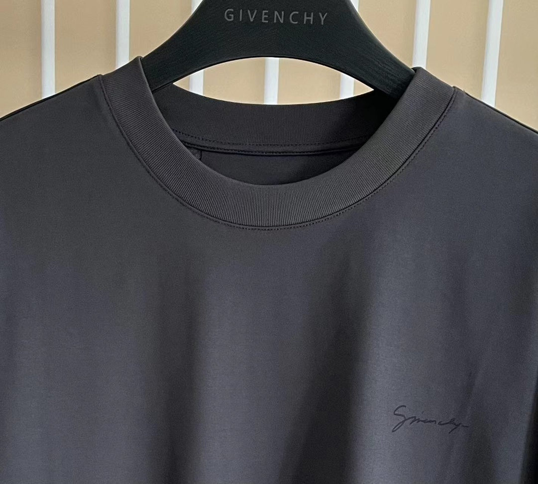 LuxluxHouse Best Quality Clothes Givenchy T-shirt