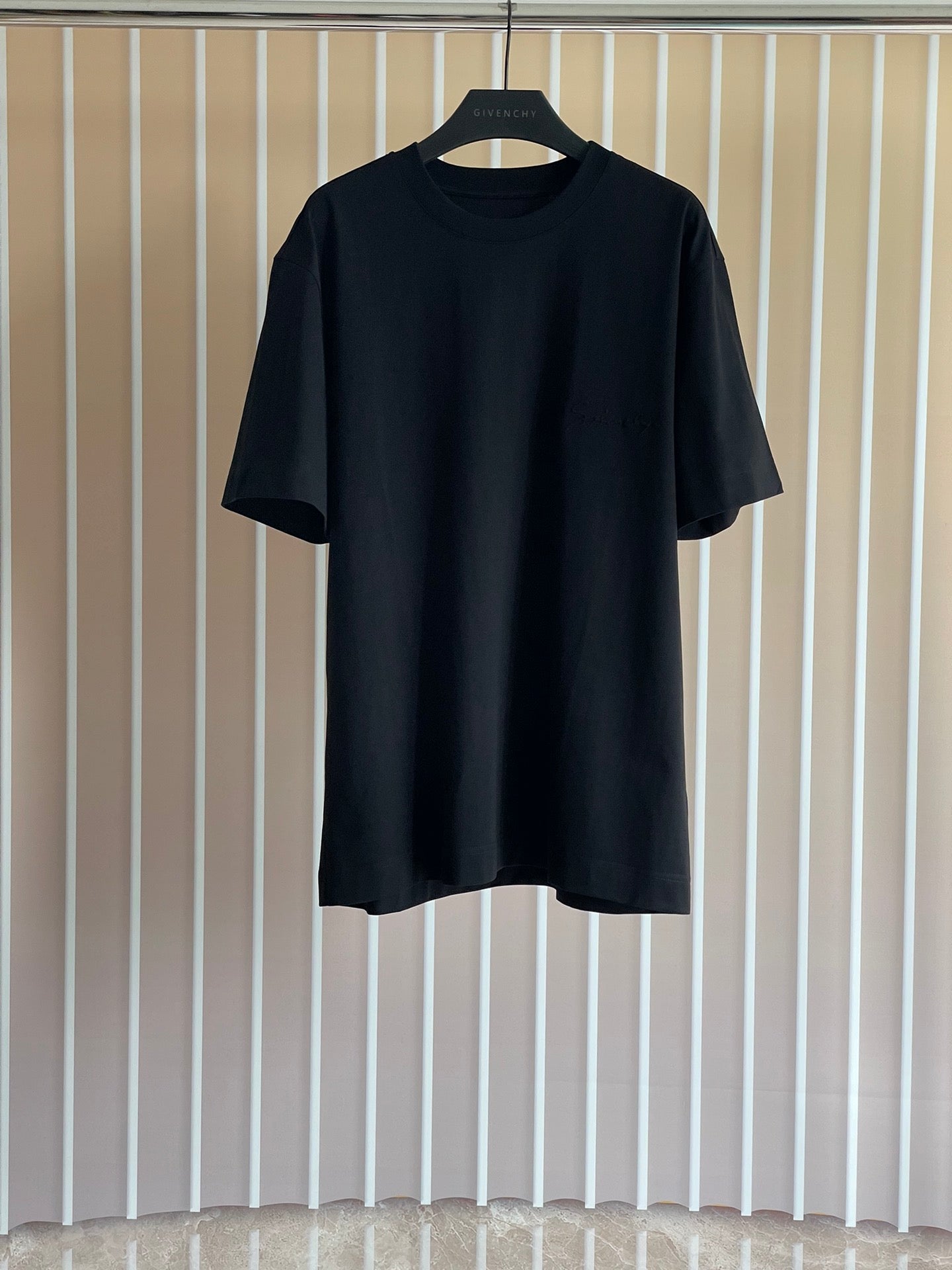 LuxluxHouse Best Quality Clothes Givenchy T-shirt