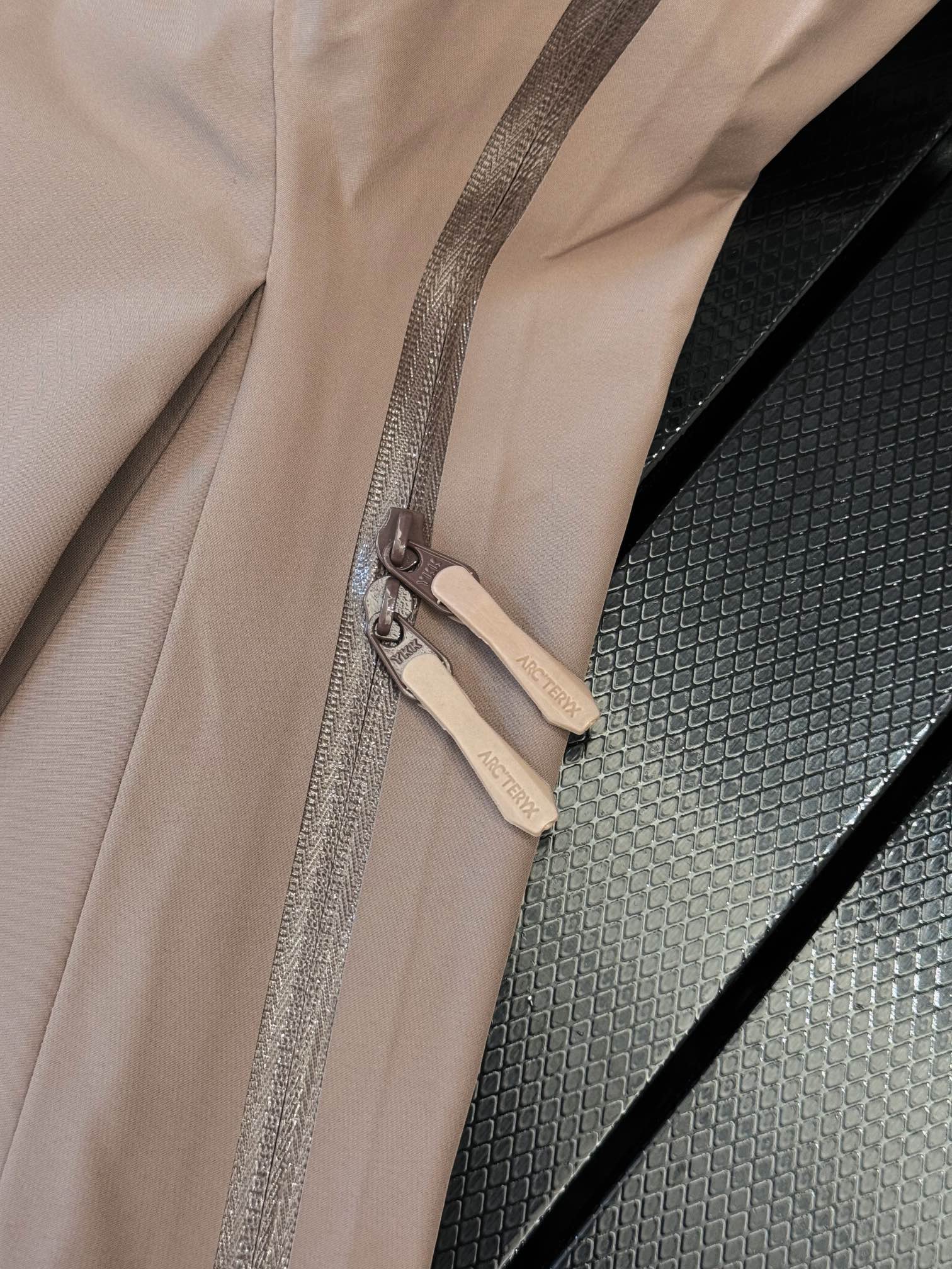 LuxluxHouse Best Quality Clothes Coats & Jackets Arcteryx