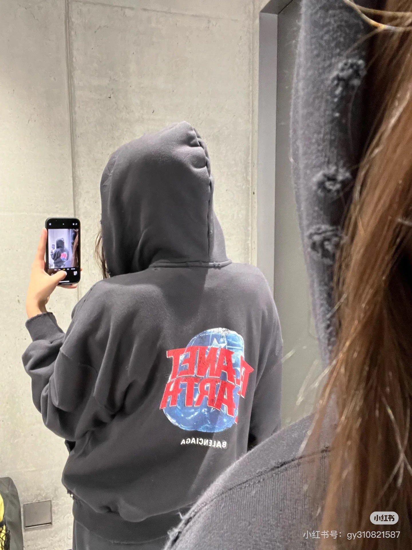 LuxluxHouse Best Quality Clothes Balenciaga Hoodie & Sweater