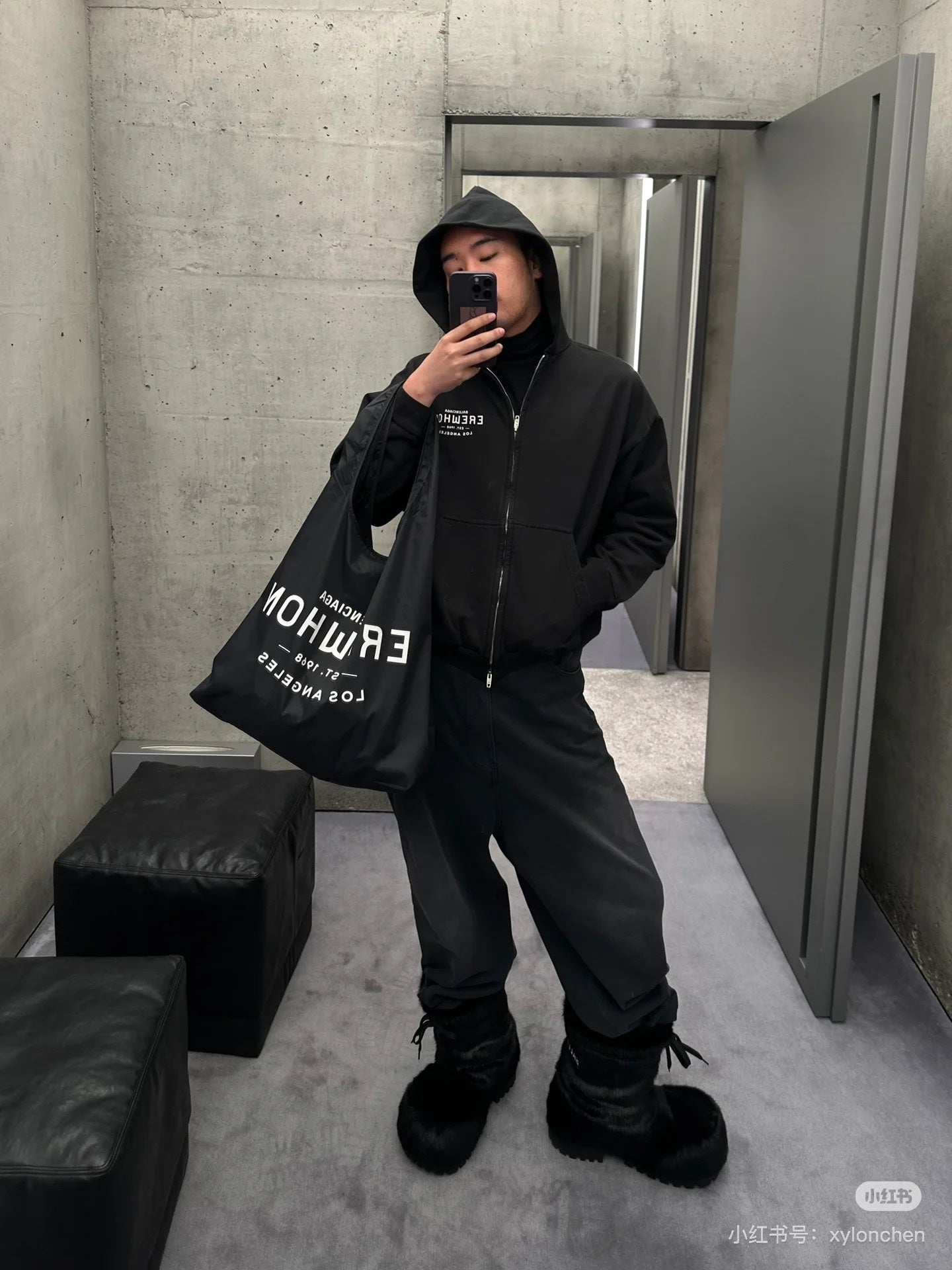 LuxluxHouse Best Quality Clothes Balenciaga Hoodie & Sweater