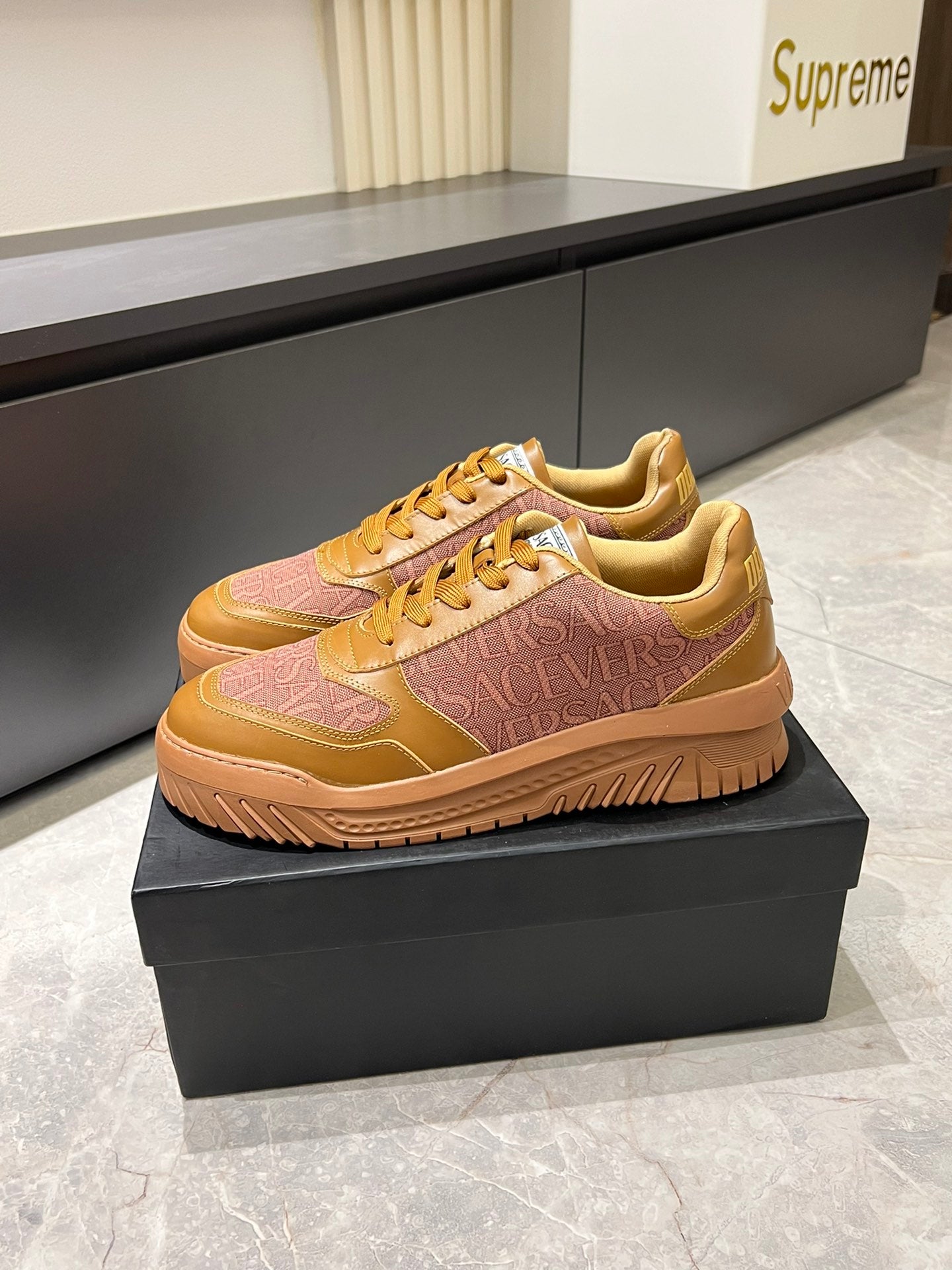 LuxluxHouse Best Quality Shoes Versace