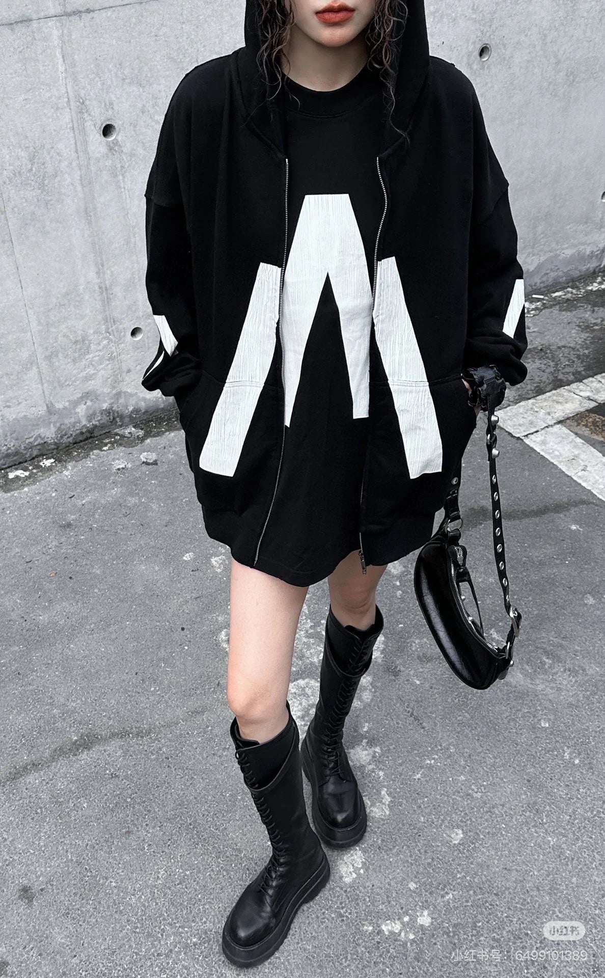LuxluxHouse Best Quality Clothes Balenciaga Hoodie & Sweater