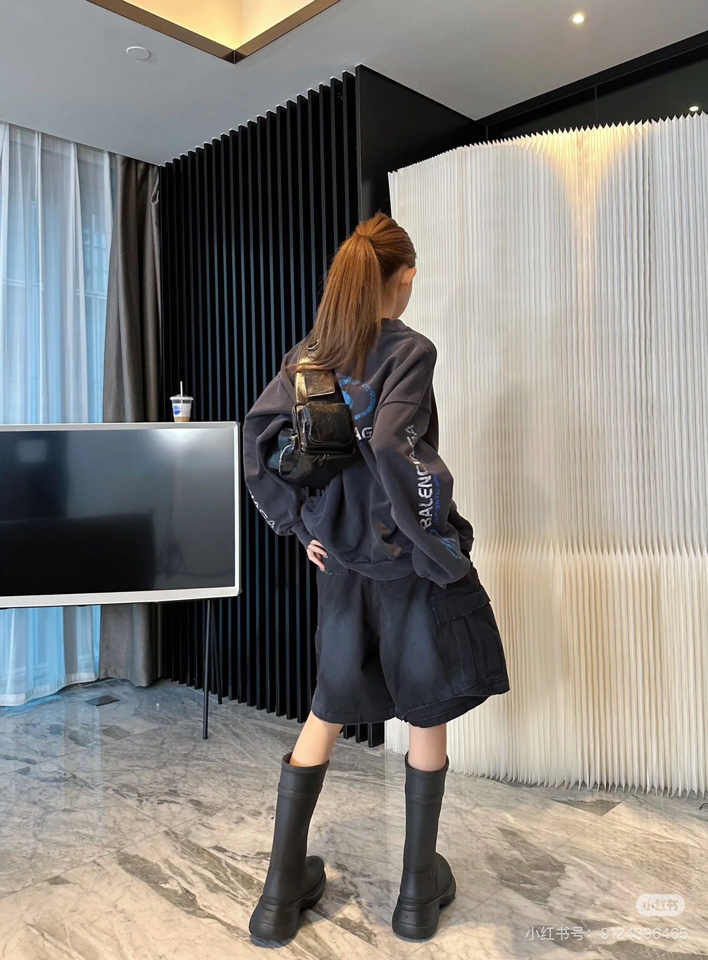 LuxluxHouse Best Quality Clothes Balenciaga Hoodie & Sweater