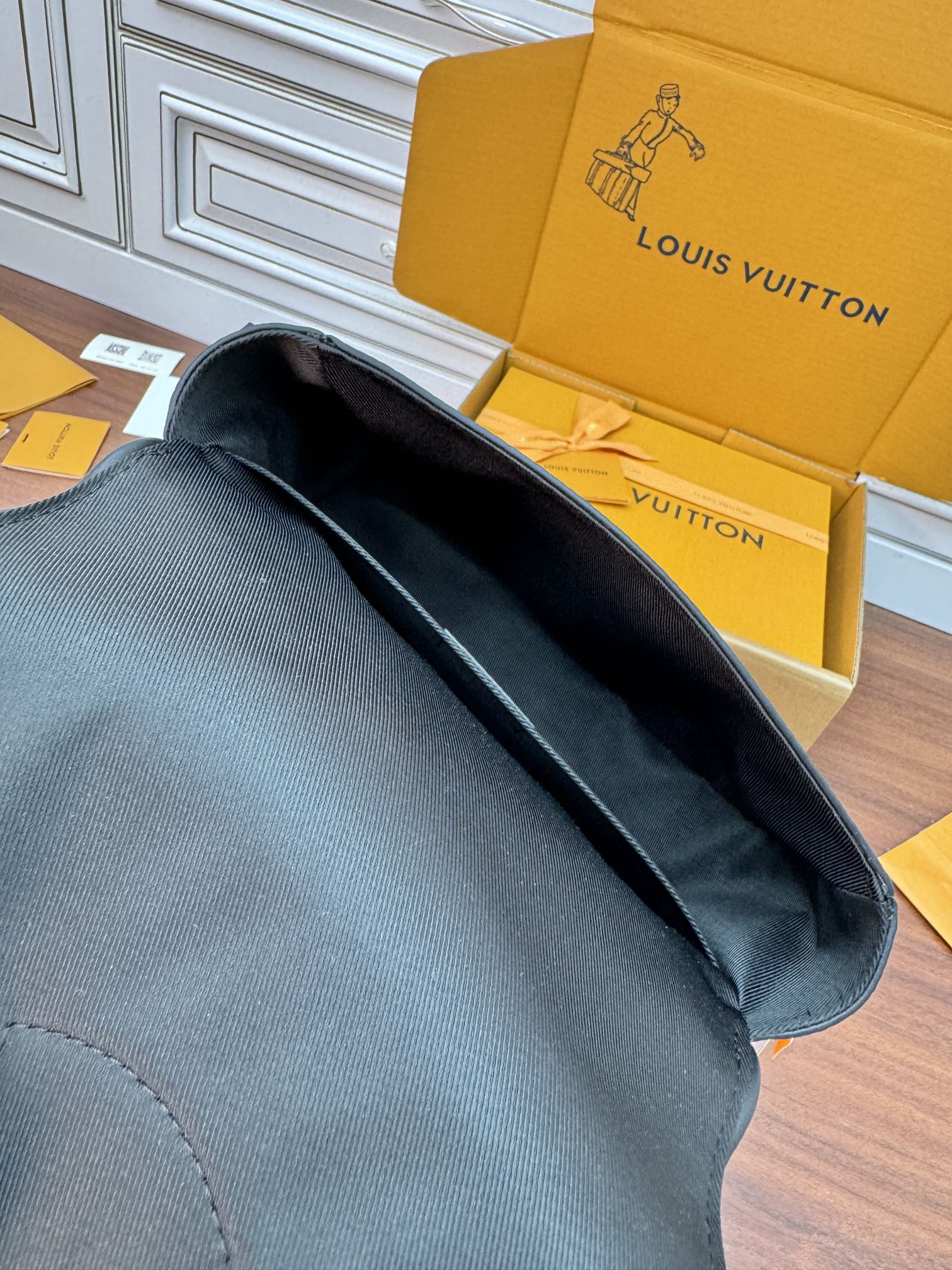 LuxluxHouse Best Quality Bags Best Louis Vuitton Men