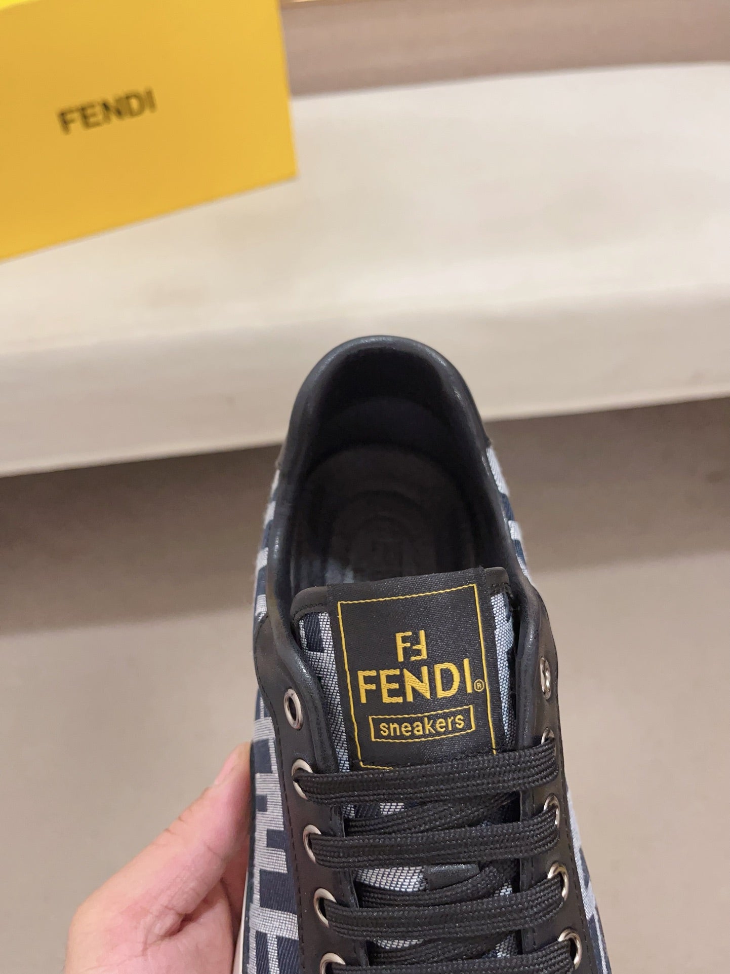 LuxluxHouse Best Quality Shoes Fendi
