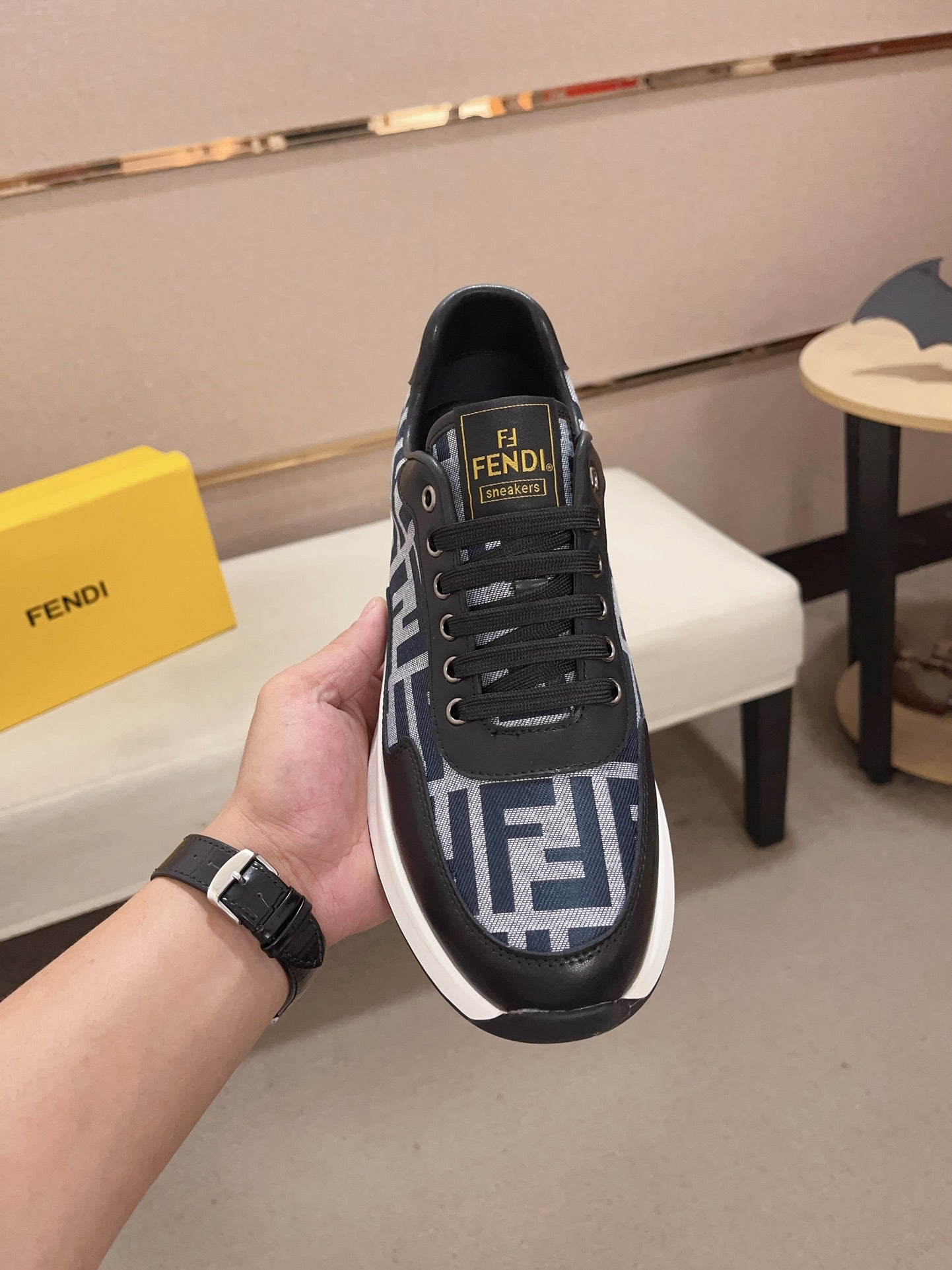 LuxluxHouse Best Quality Shoes Fendi