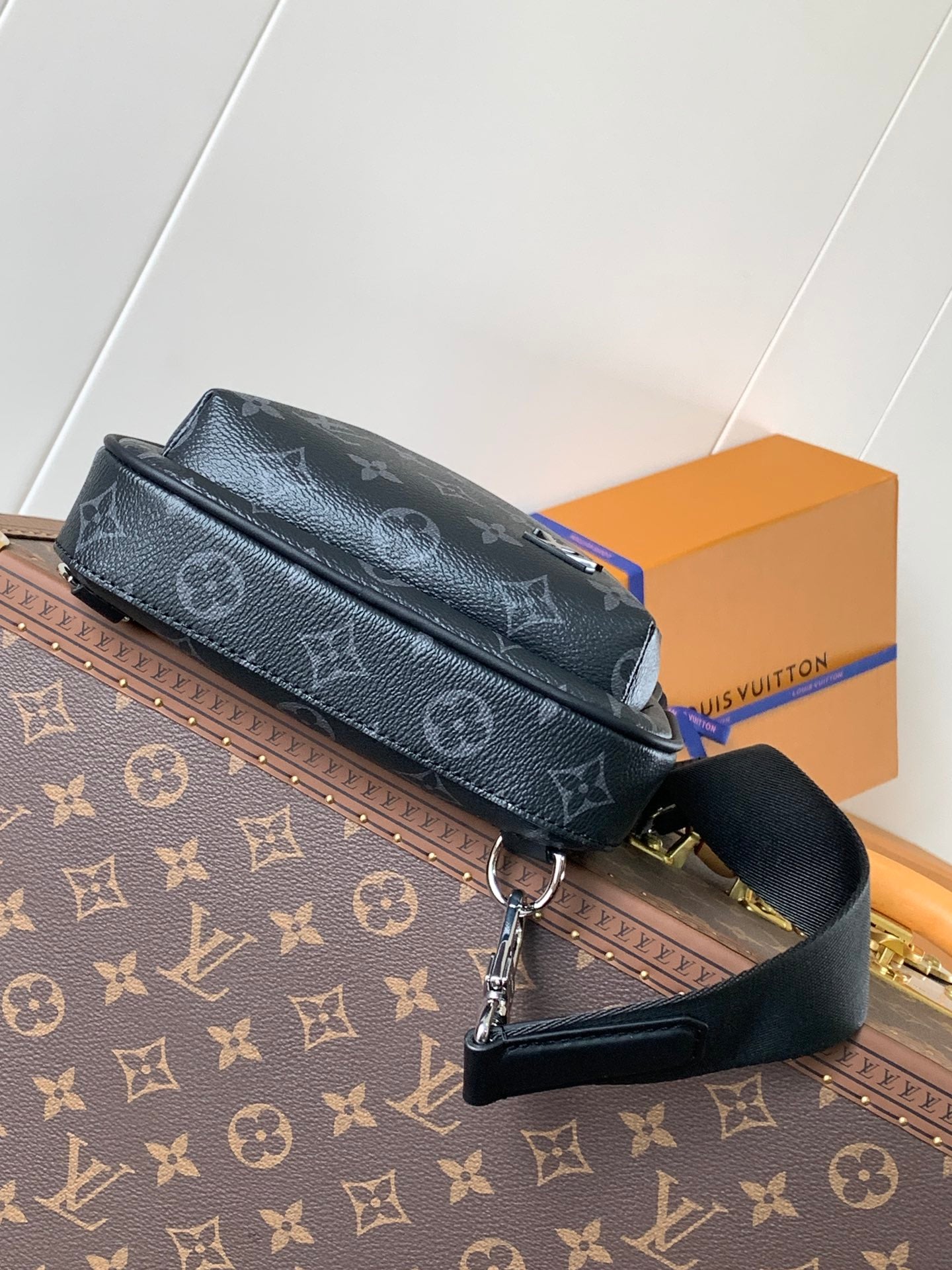 LuxluxHouse Best Quality Bags Louis Vuitton Men