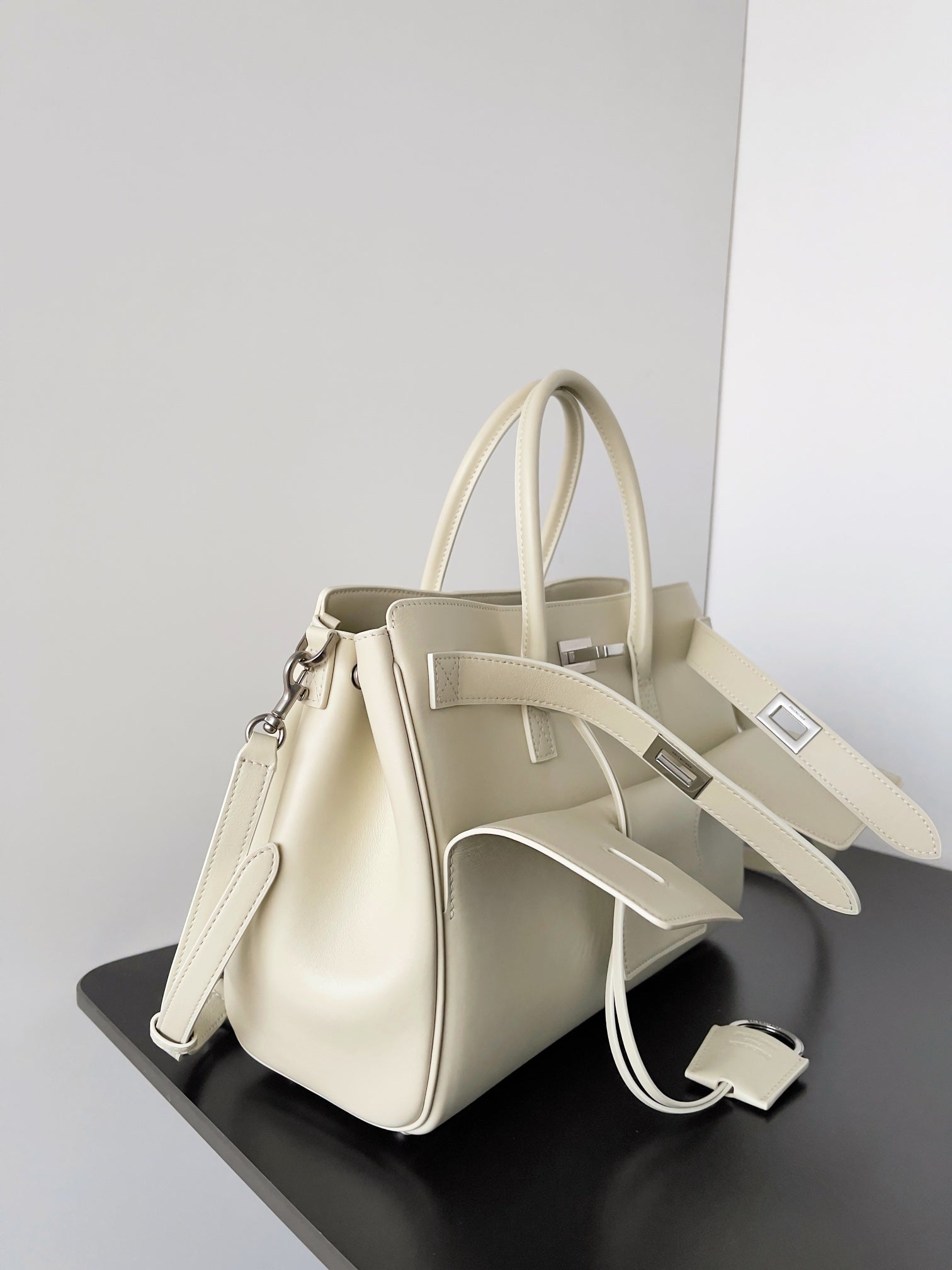 LuxluxHouse Best Quality Bags Balenciaga