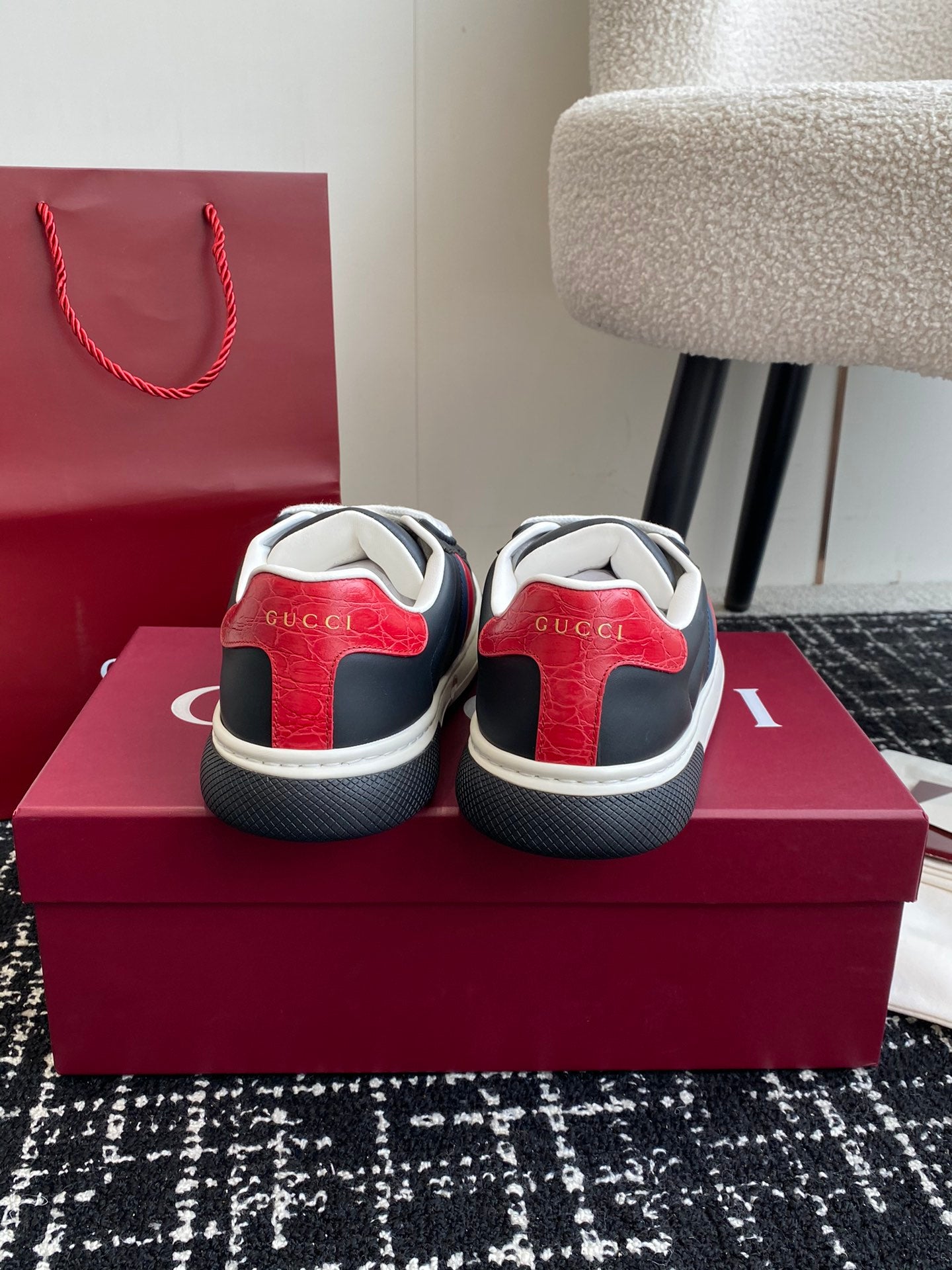 LuxluxHouse Best Quality Shoes Gucci