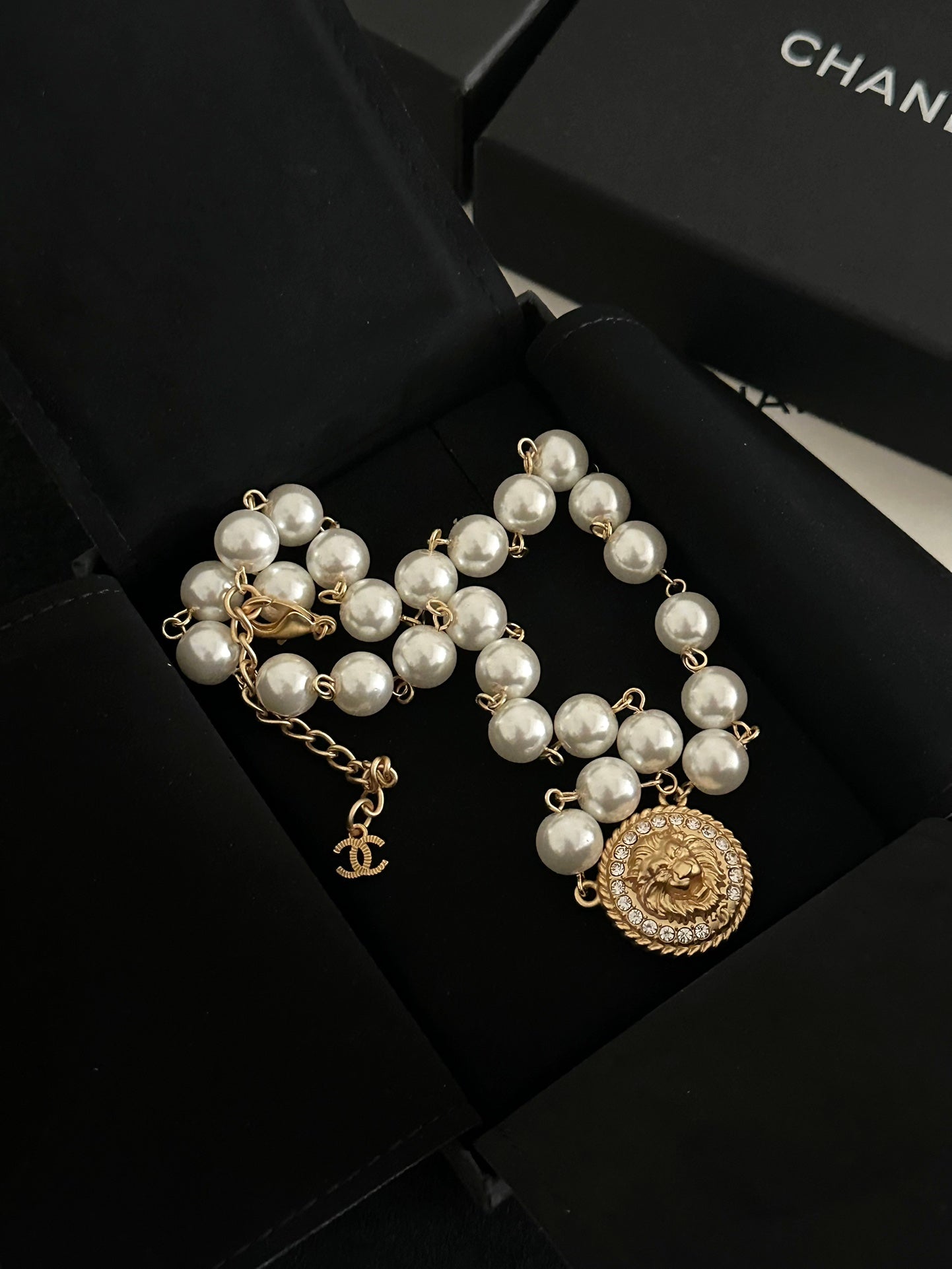LuxluxHouse Low Price And High Quality Accessories Chanel