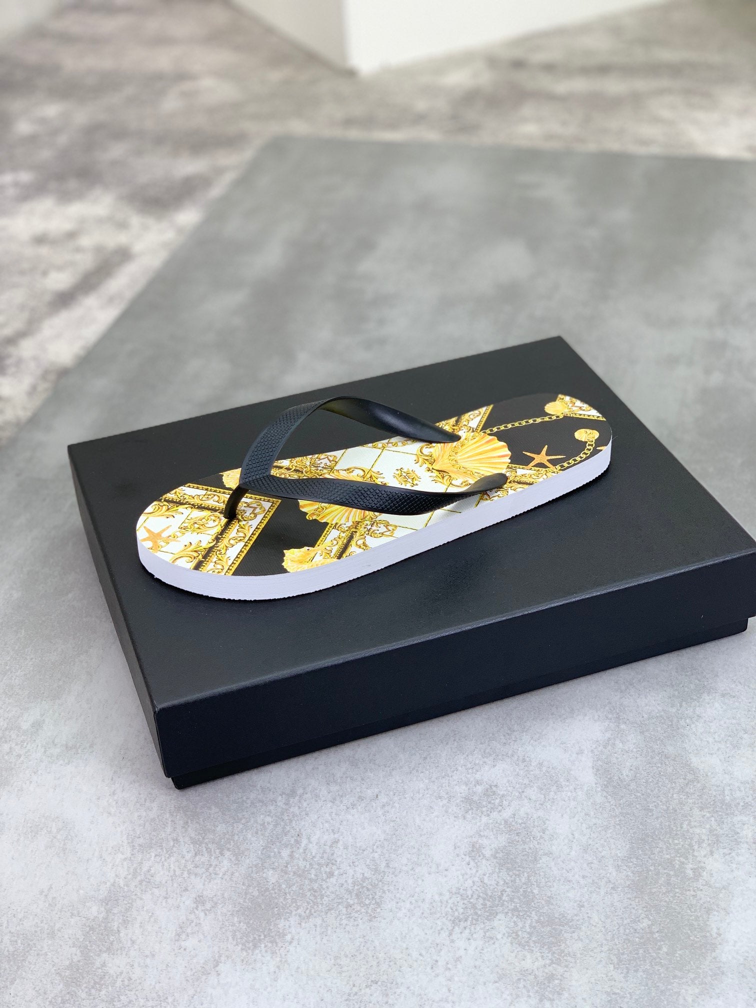 LuxluxHouse Best Quality Sandals Versace
