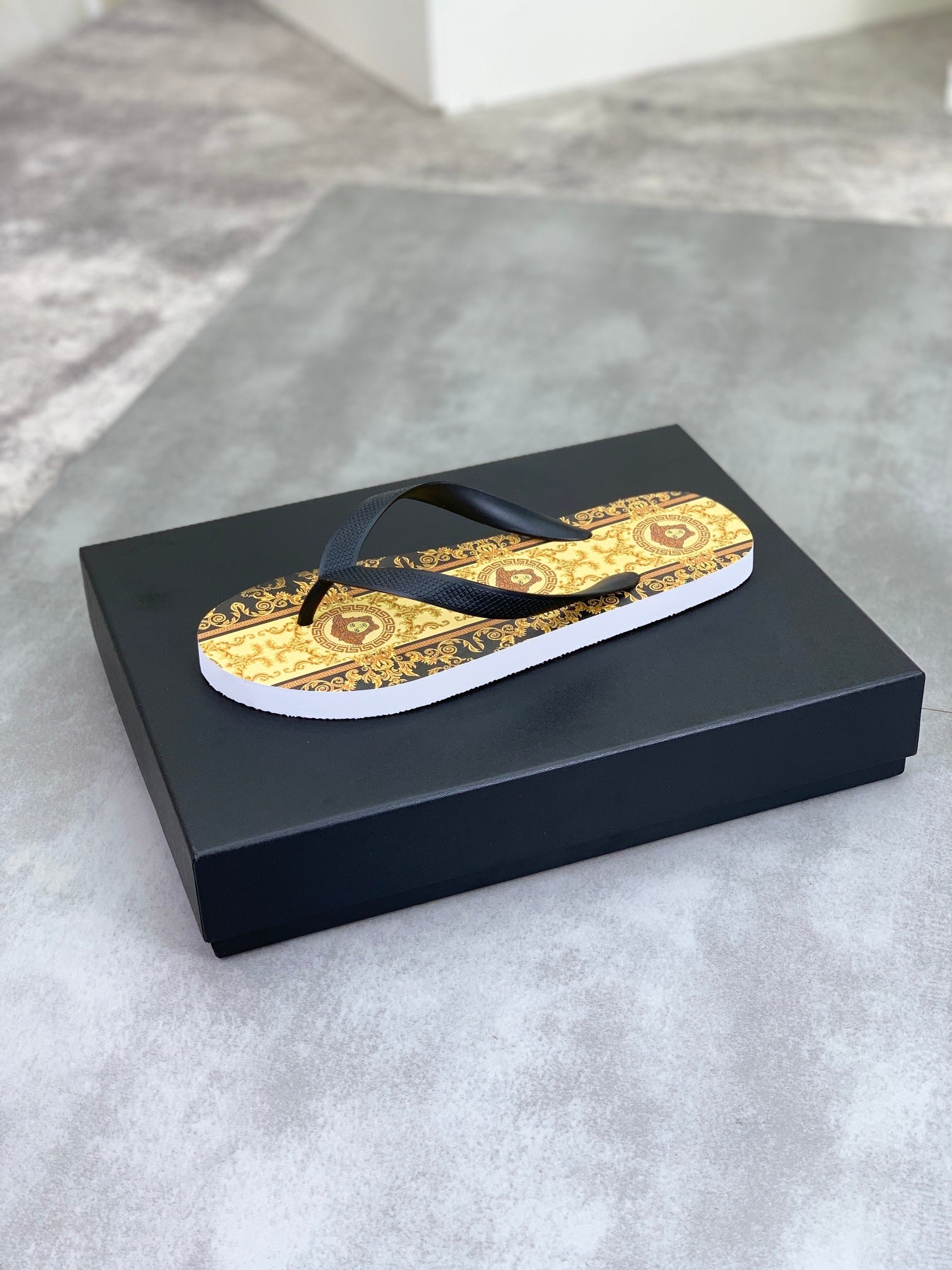 LuxluxHouse Best Quality Sandals Versace