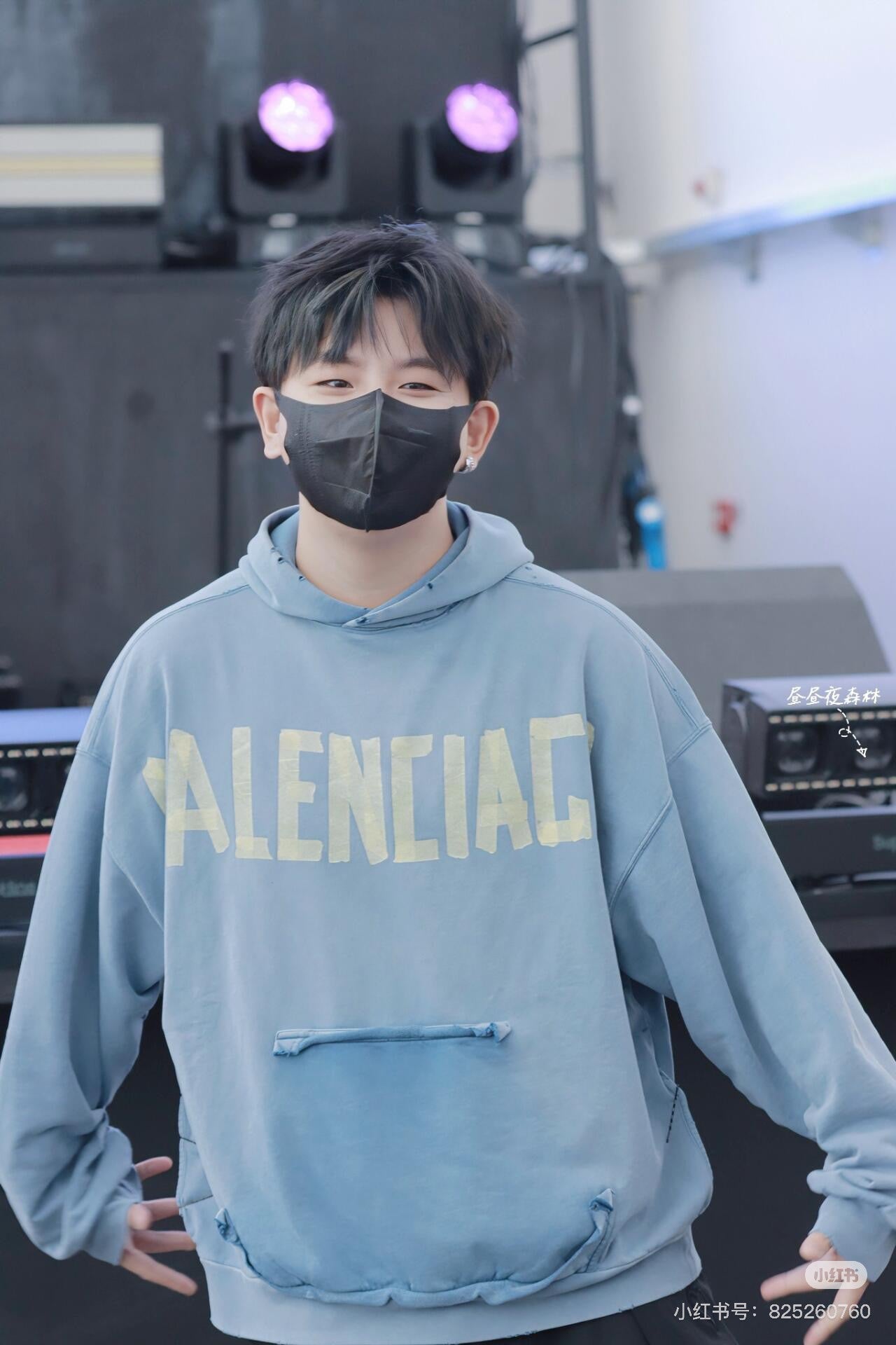LuxluxHouse Best Quality Clothes Balenciaga Hoodie & Sweater
