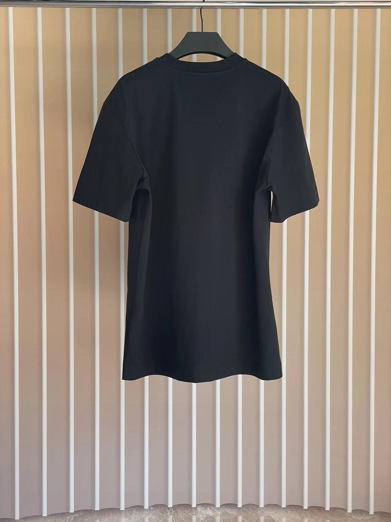 LuxluxHouse Best Quality Clothes Givenchy T-shirt