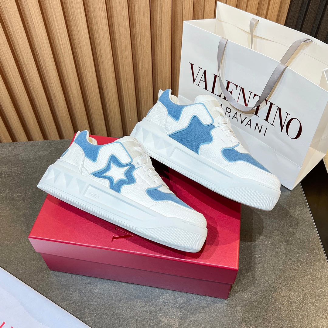 LuxluxHouse Best Quality Shoes Valentino
