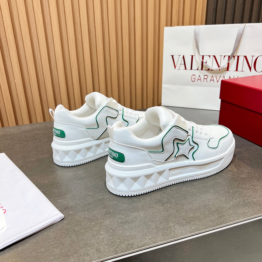 LuxluxHouse Best Quality Shoes Valentino