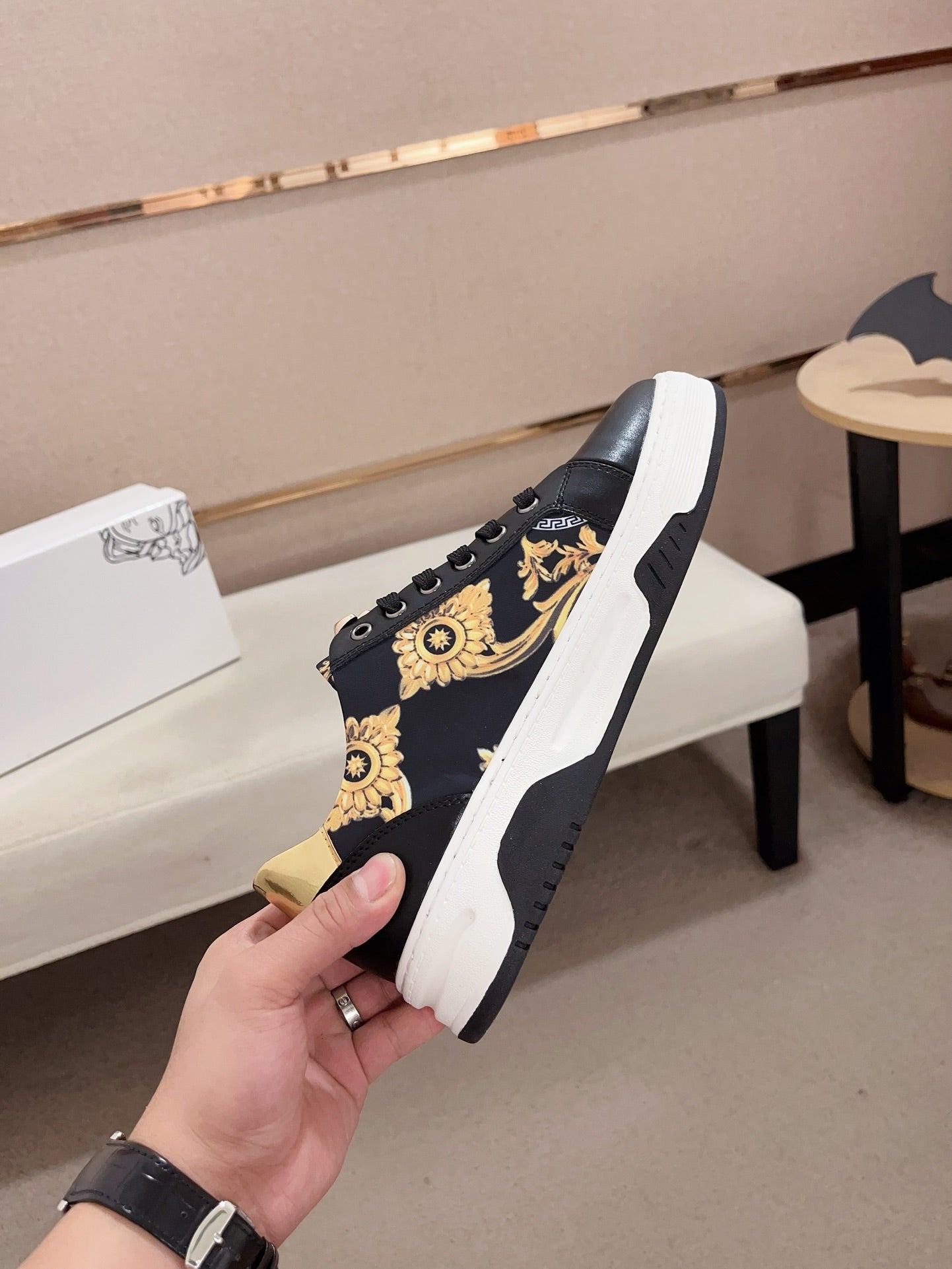 LuxluxHouse Best Quality Shoes Versace