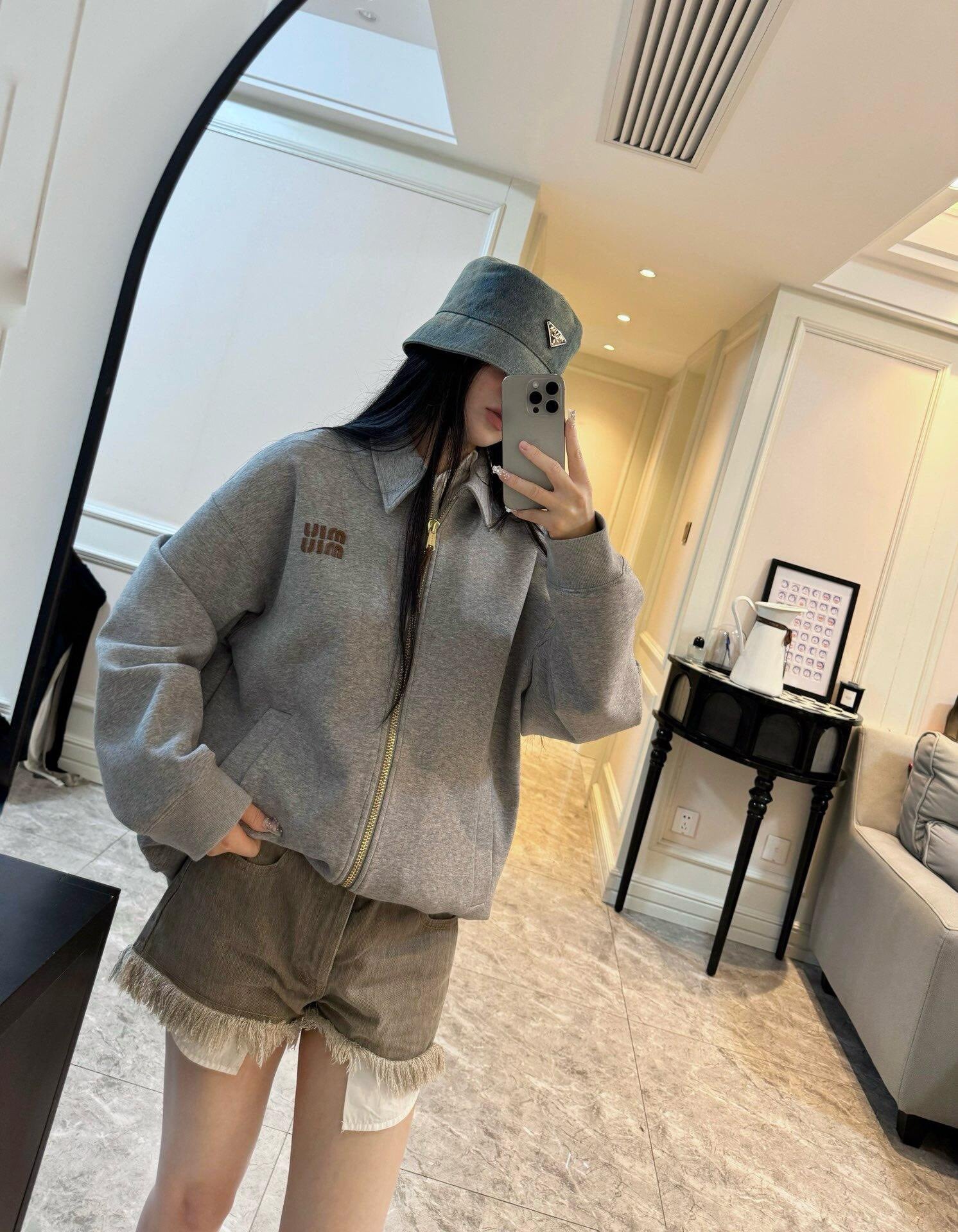LuxluxHouse Best Quality Clothes Miu Miu Hoodie & Sweater