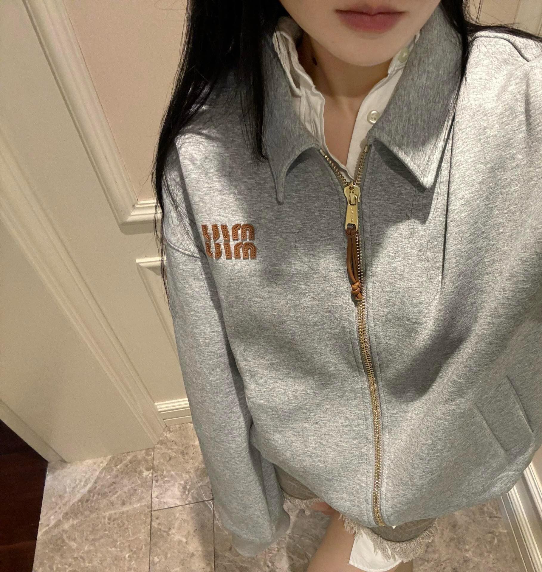 LuxluxHouse Best Quality Clothes Miu Miu Hoodie & Sweater