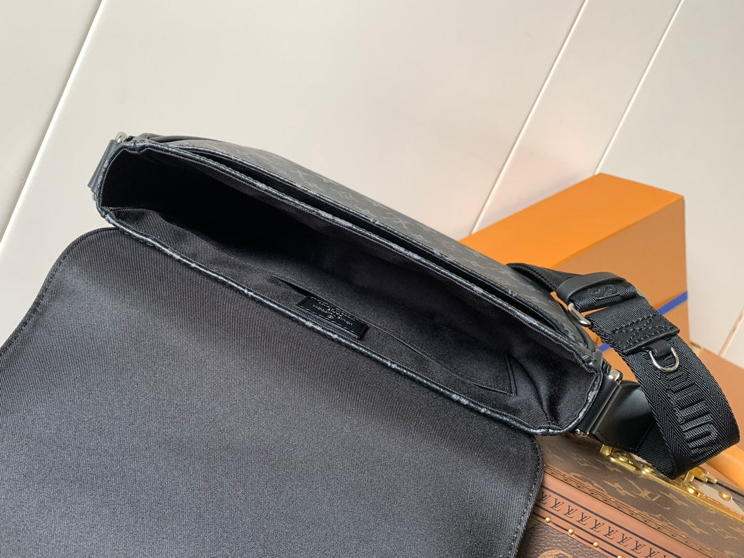 LuxluxHouse Best Quality Bags Louis Vuitton Men