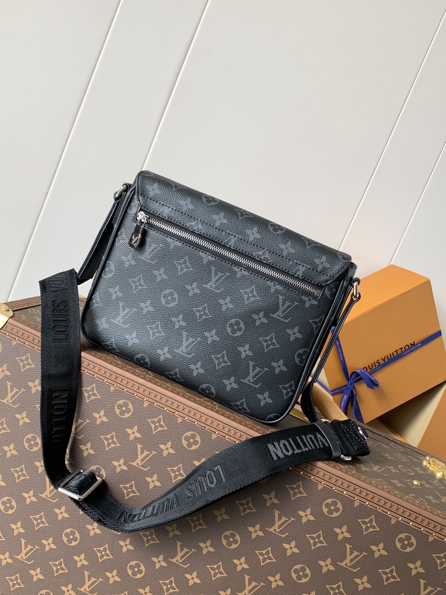 LuxluxHouse Best Quality Bags Louis Vuitton Men