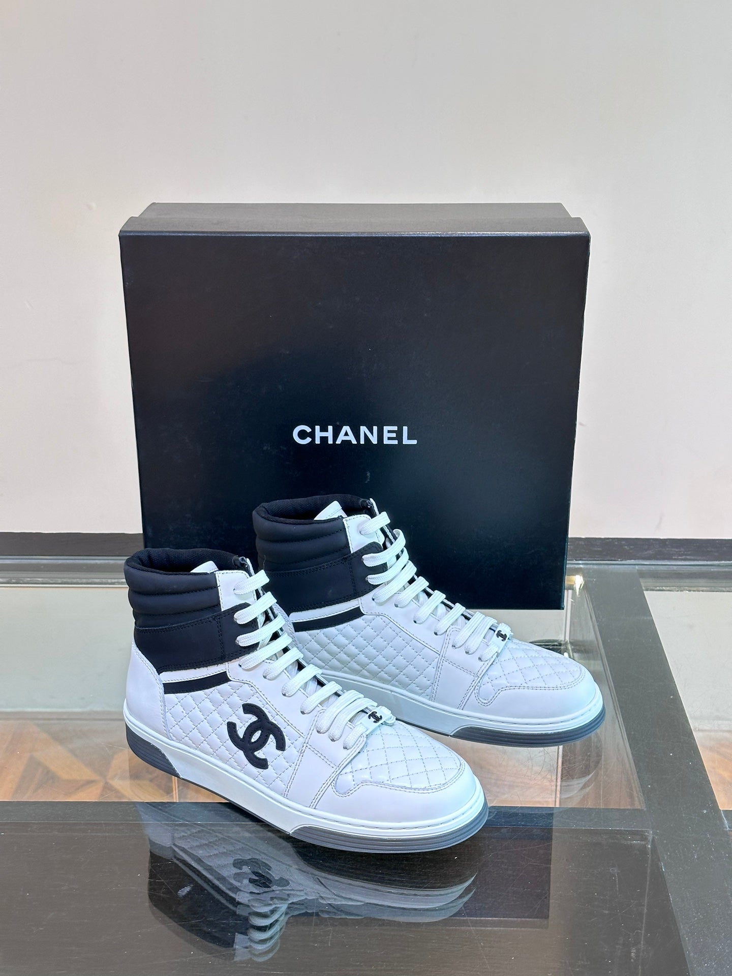 LuxluxHouse Best Quality Shoes Chanel