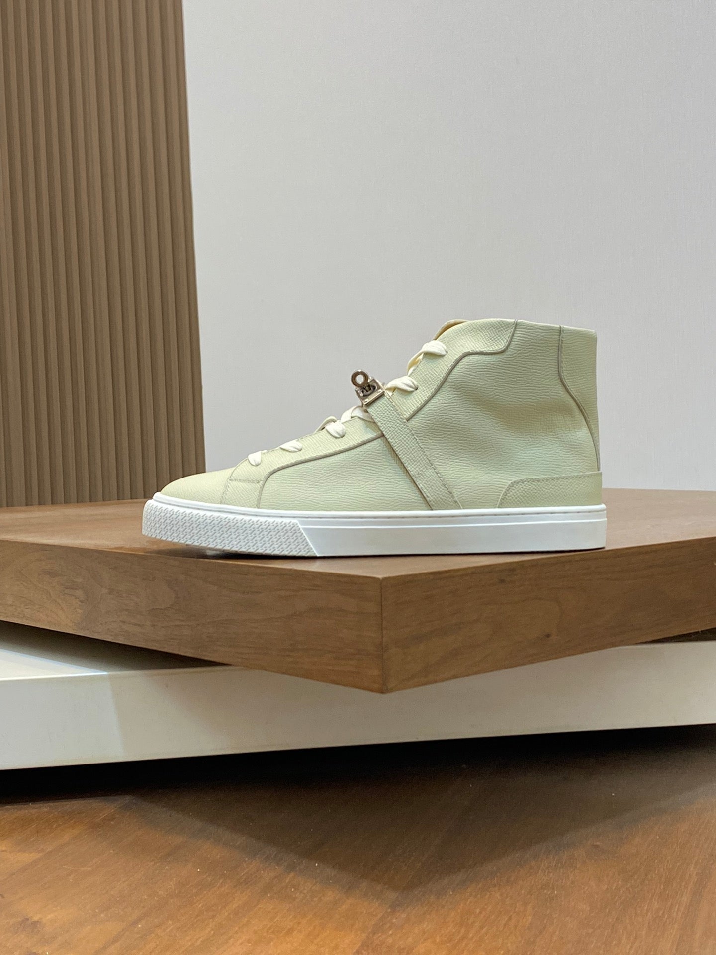 LuxluxHouse Best Quality Shoes Hermes