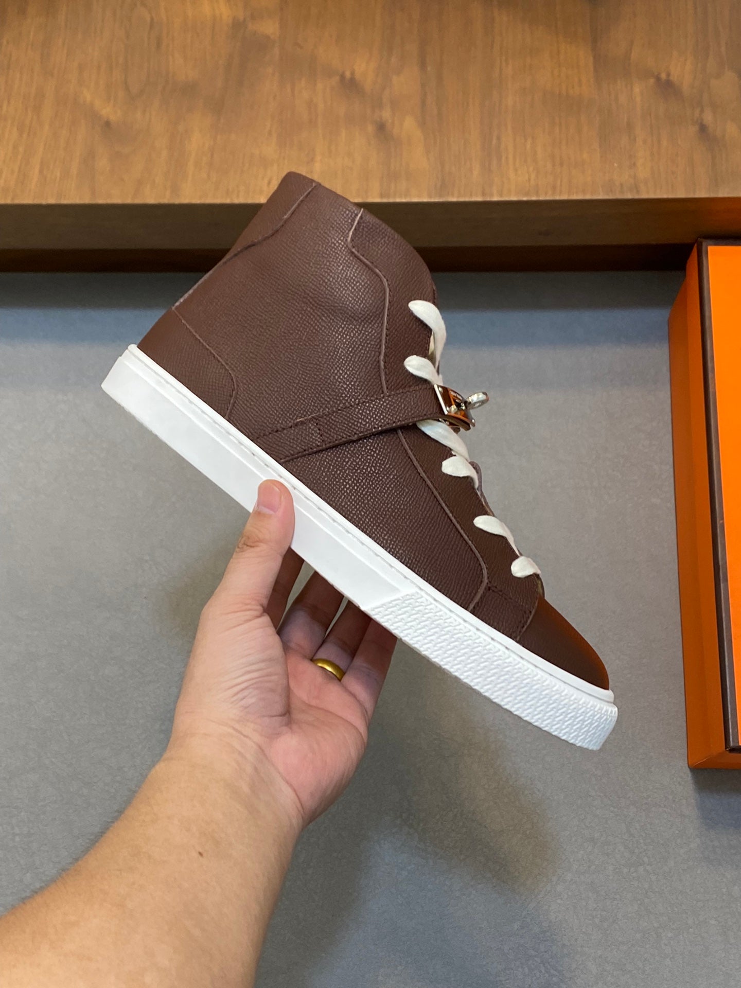 LuxluxHouse Best Quality Shoes Hermes