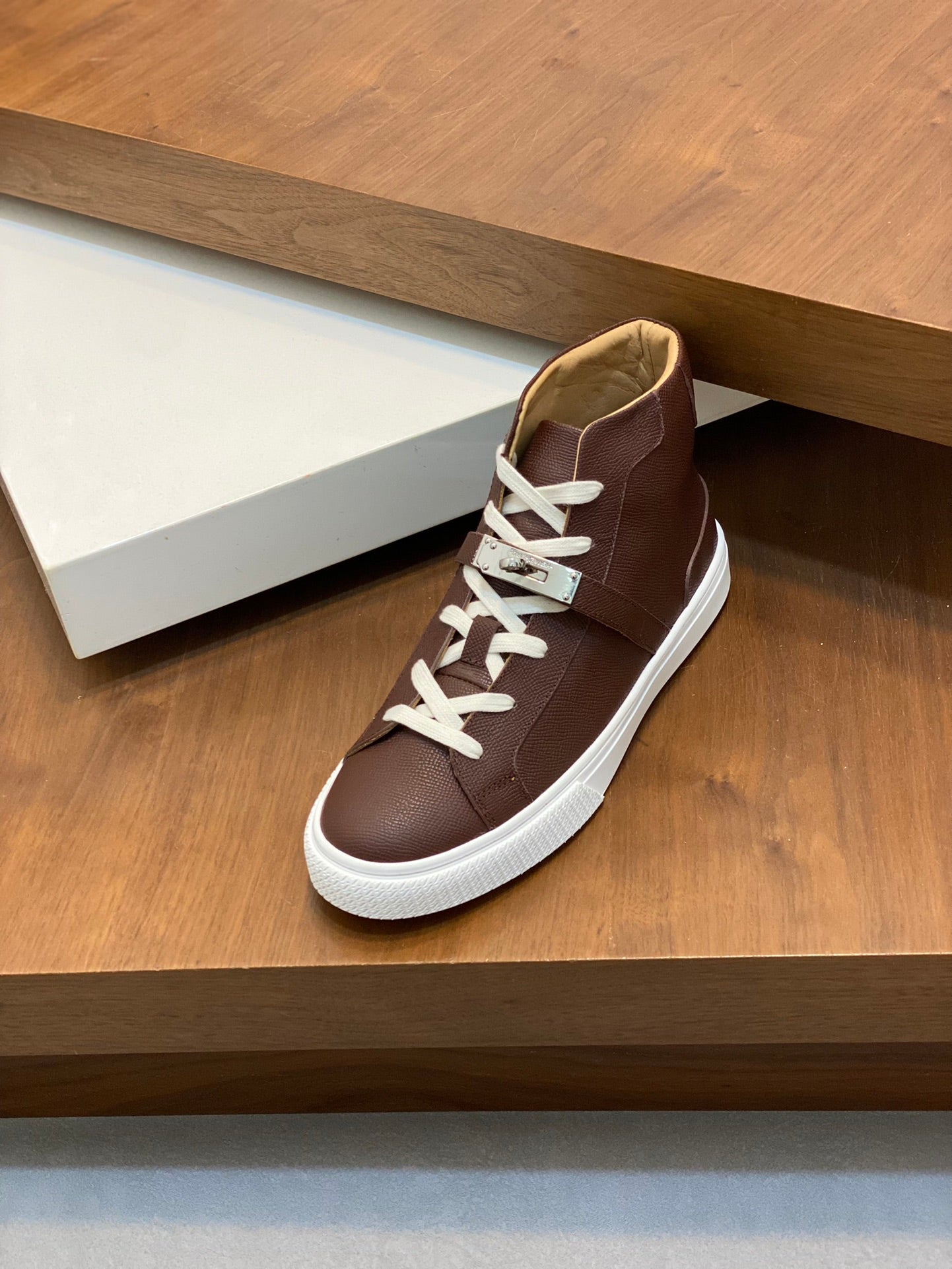 LuxluxHouse Best Quality Shoes Hermes