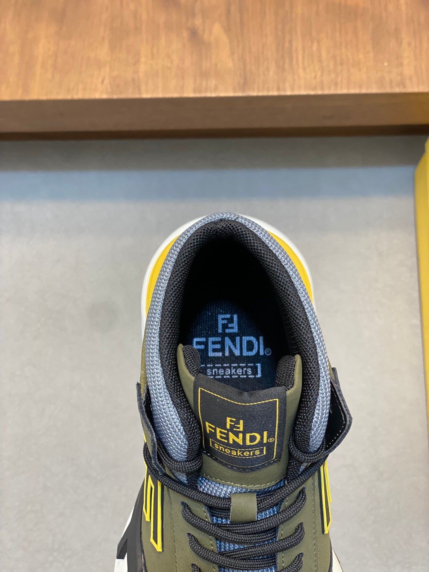 LuxluxHouse Best Quality Shoes Fendi