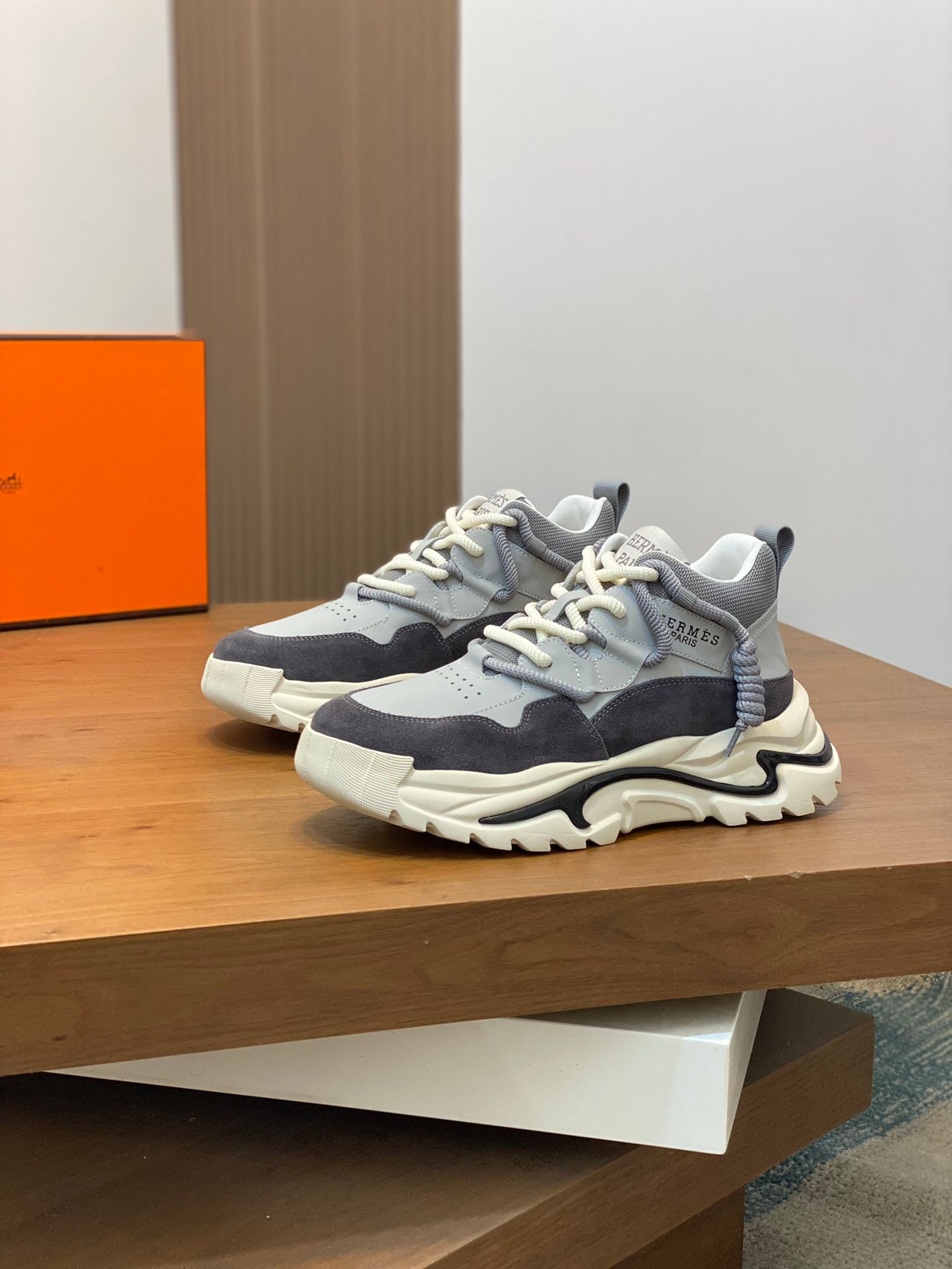 LuxluxHouse Best Quality Shoes Hermes