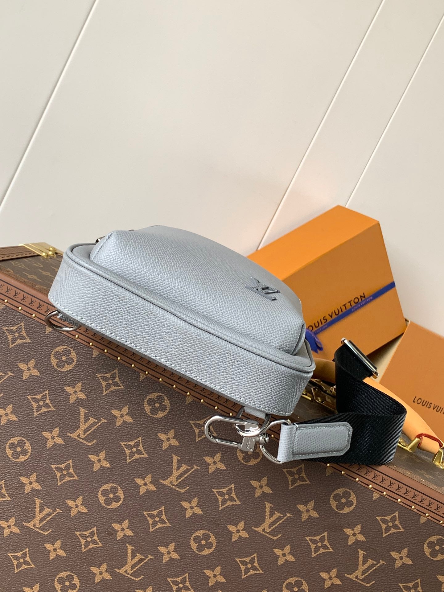 LuxluxHouse Best Quality Bags Louis Vuitton Men