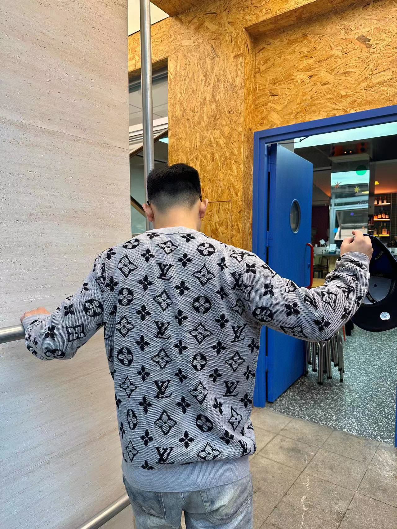 LuxluxHouse Best Quality Clothes Hoodie & Sweater Louis Vuitton