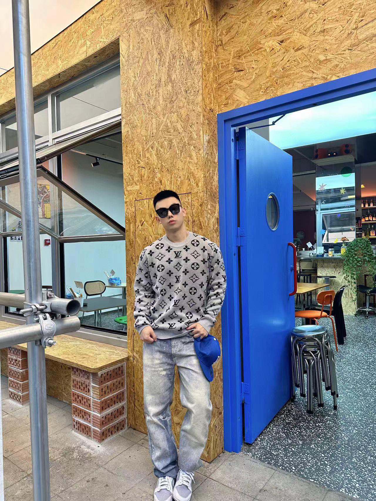 LuxluxHouse Best Quality Clothes Hoodie & Sweater Louis Vuitton