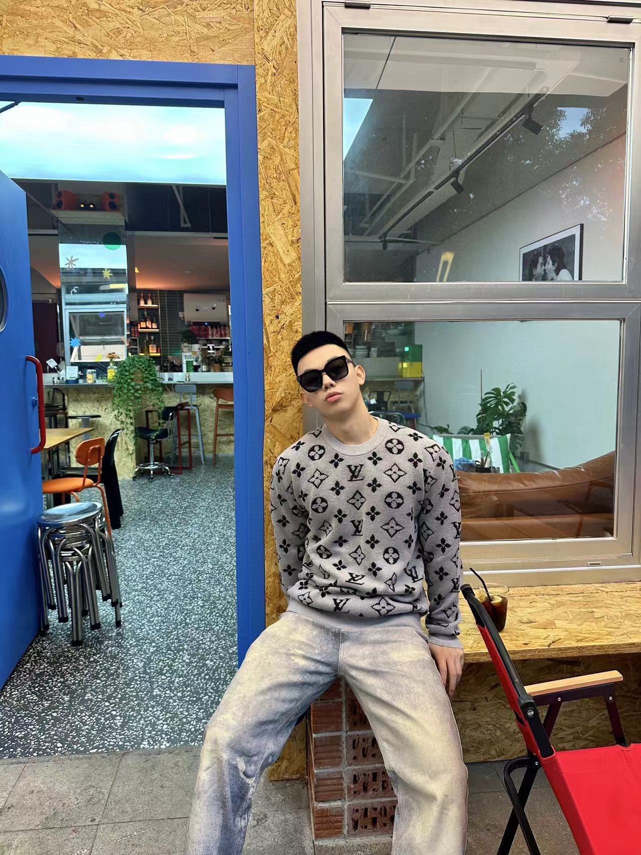 LuxluxHouse Best Quality Clothes Hoodie & Sweater Louis Vuitton